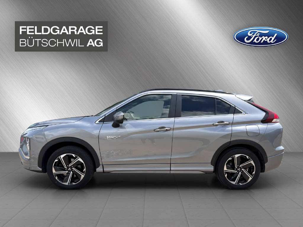 MITSUBISHI Eclipse Cross 2.4 PHEV Intense 4x4 **inkl. AHK**, Plug-in-Hybrid Benzin/Elektro, Occasion / Gebraucht, Automatik - 4