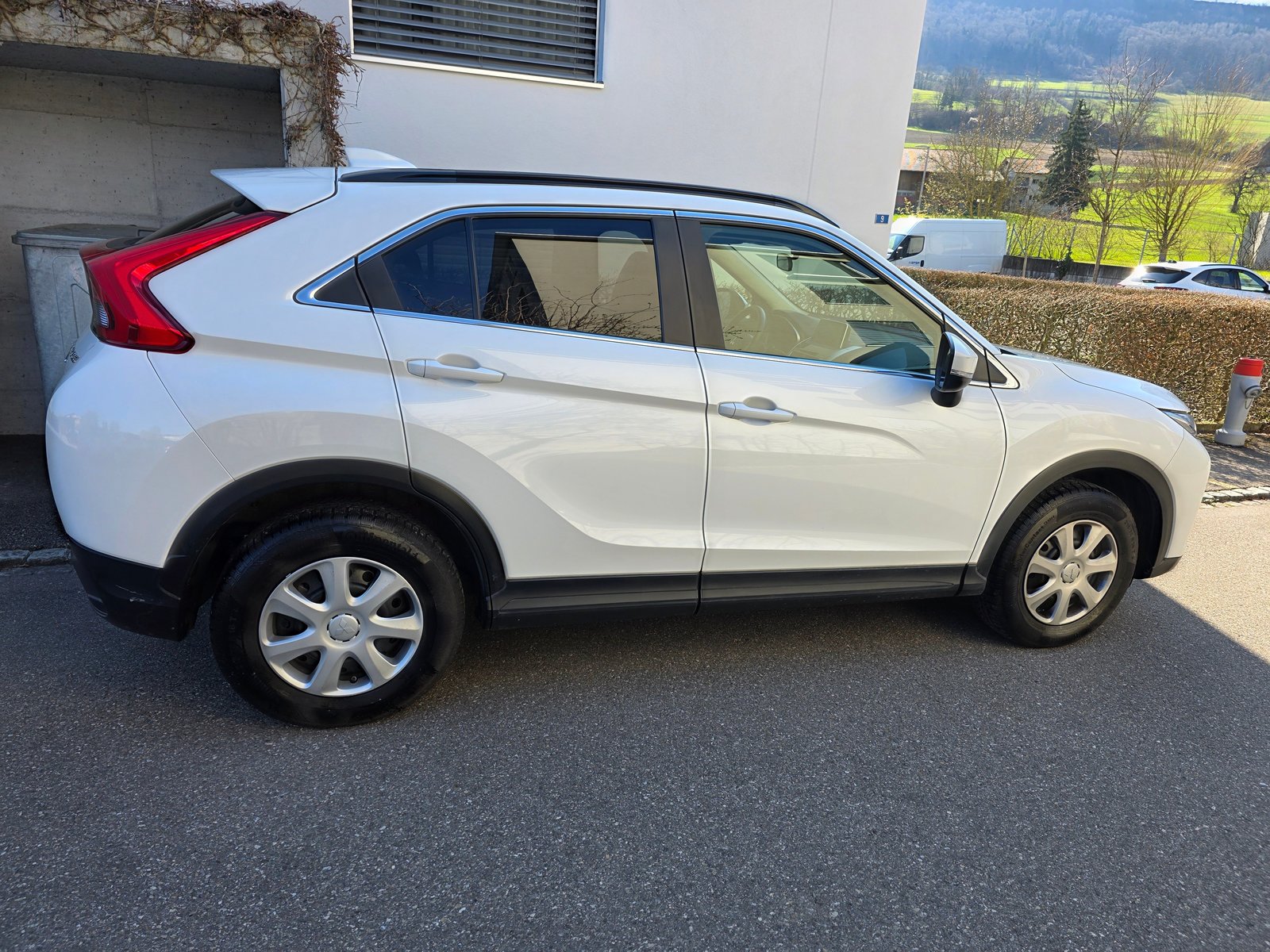 MITSUBISHI Eclipse Cross 1.5 T-Mivec Value 4WD CVT, Benzin, Occasion / Gebraucht, Automatik - 4