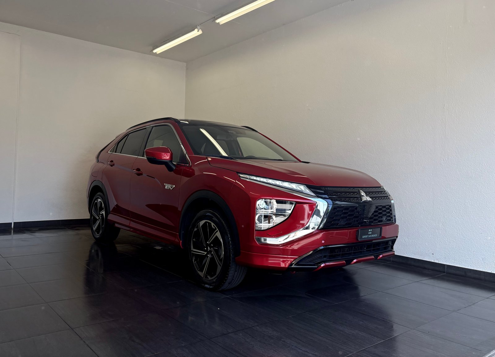 MITSUBISHI Eclipse Cross 2.4 PHEV Style Business 4WD, Plug-in-Hybrid Benzin/Elektro, Occasion / Gebraucht, Automatik - 2