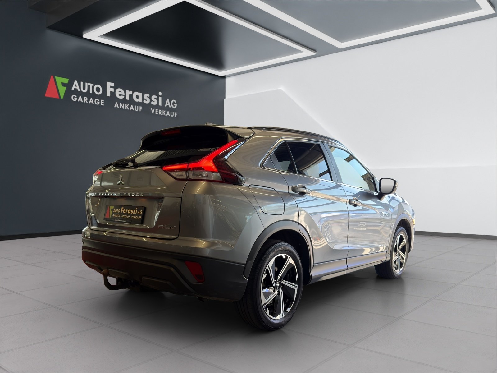 MITSUBISHI Eclipse Cross 2.4 PHEV Inform 4WD, Hybride Rechargeable Essence/Électricité, Occasion / Utilisé, Automatique - 6