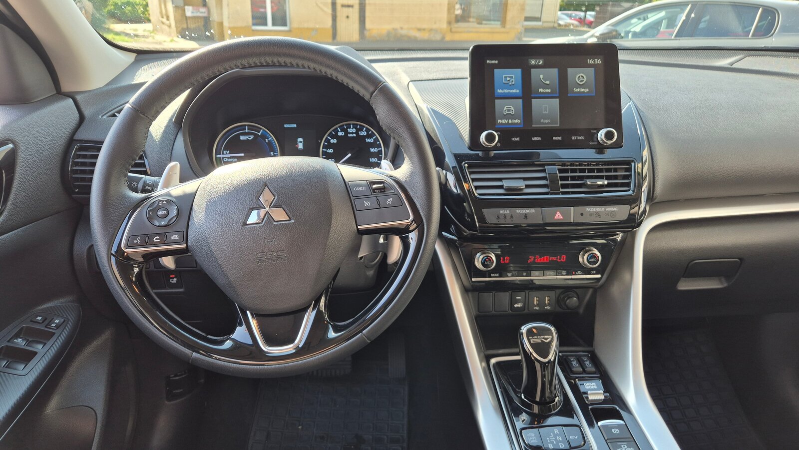 MITSUBISHI Eclip.Cross PHEV mit el. Heckklappe, Plug-in-Hybrid Petrol/Electric, Second hand / Used, Automatic - 7