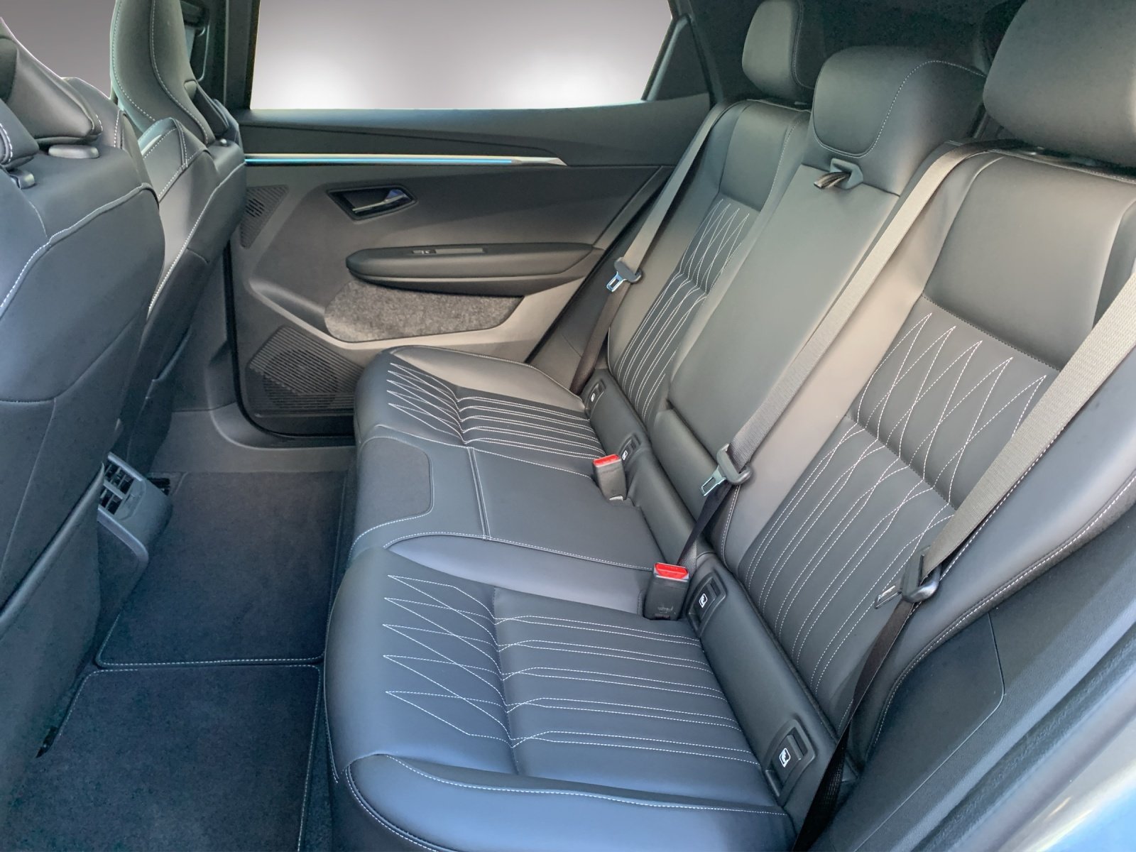MITSUBISHI Eclipse Cross Instyle, Electric, Ex-demonstrator, Automatic - 7