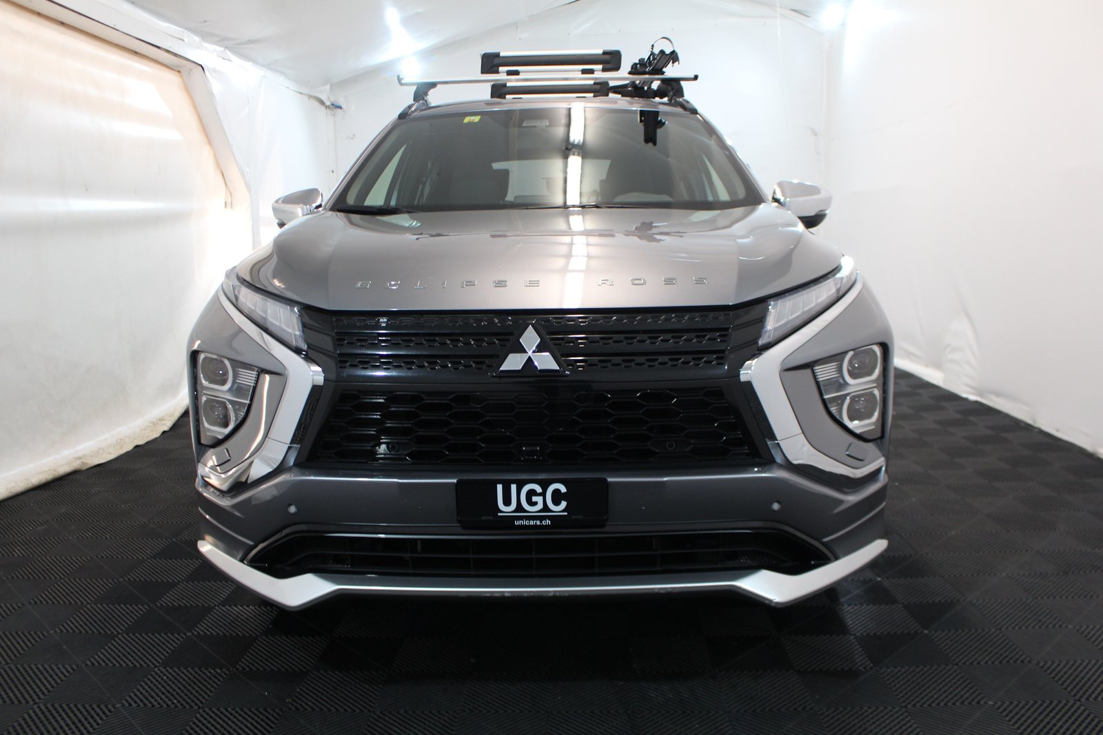 MITSUBISHI Eclipse Cross 2.4 PHEV Value 4x4, Plug-in-Hybrid Benzin/Elektro, Occasion / Gebraucht, Automat - 2