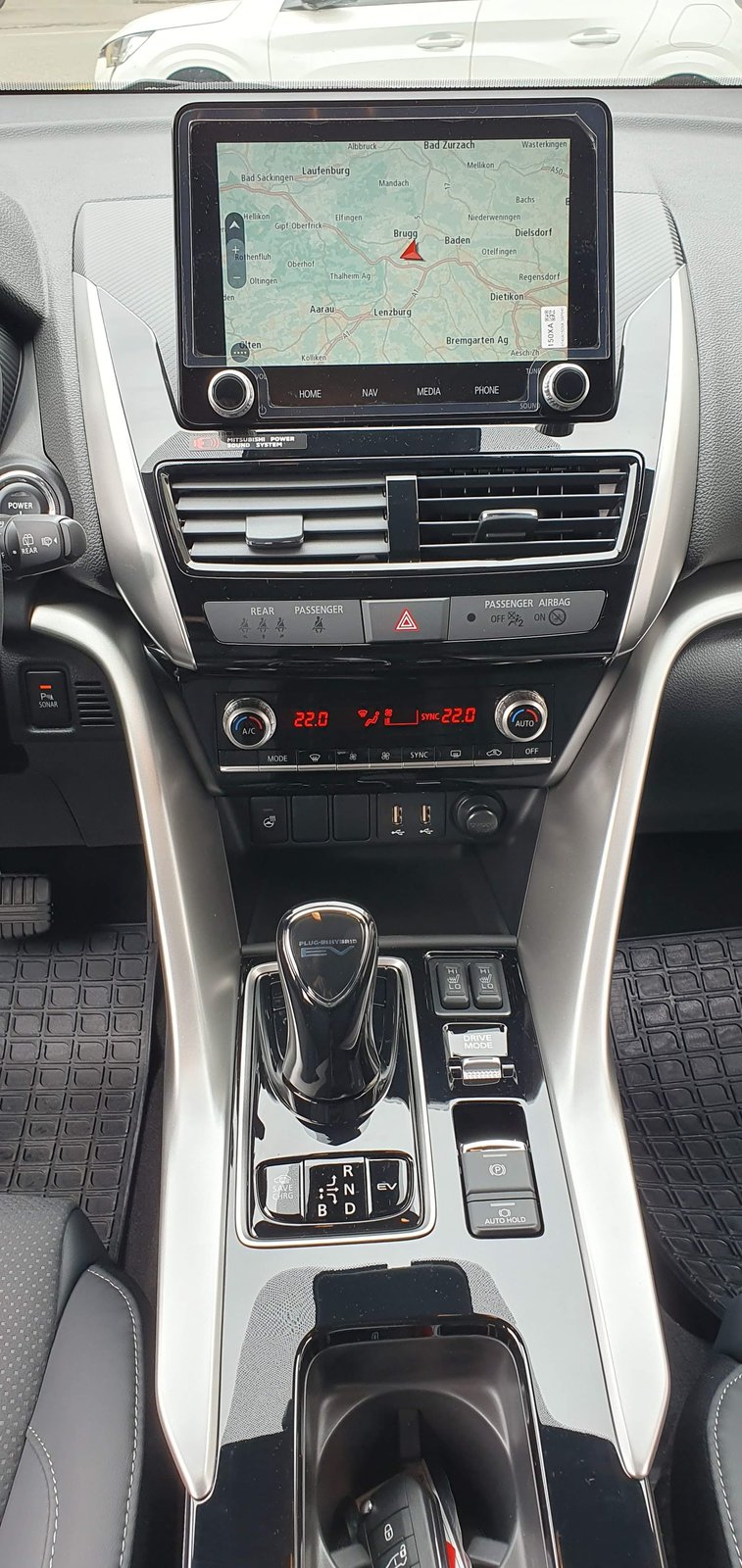 MITSUBISHI EclipseCross PHEV SwissLine 4x4 Automat, Plug-in-Hybrid Benzin/Elektro, Occasion / Gebraucht, Automatik - 7