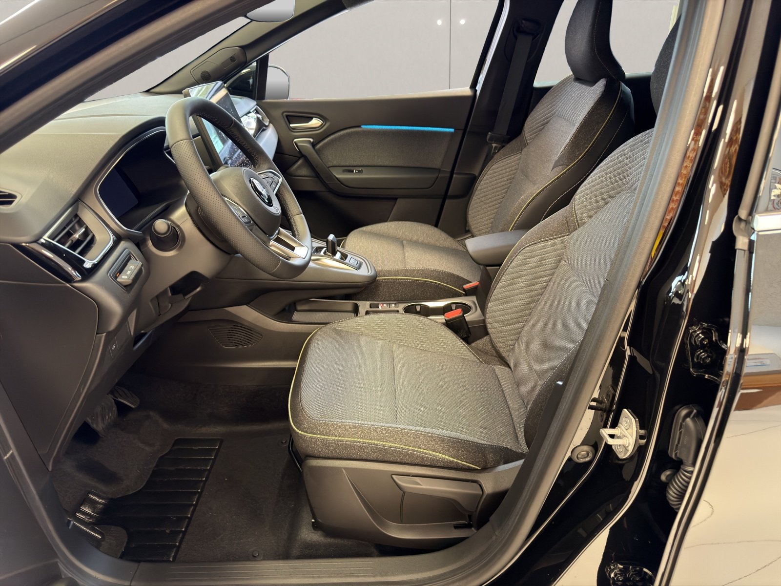 MITSUBISHI Grandis 1.8 HEV Intense, Voll-Hybrid Benzin/Elektro, Neuwagen, Automatik - 7