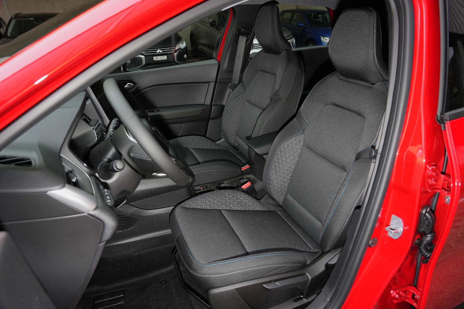 MITSUBISHI Grandis 1.8 HEV Invite+, Voll-Hybrid Benzin/Elektro, Neuwagen, Automatik - 7
