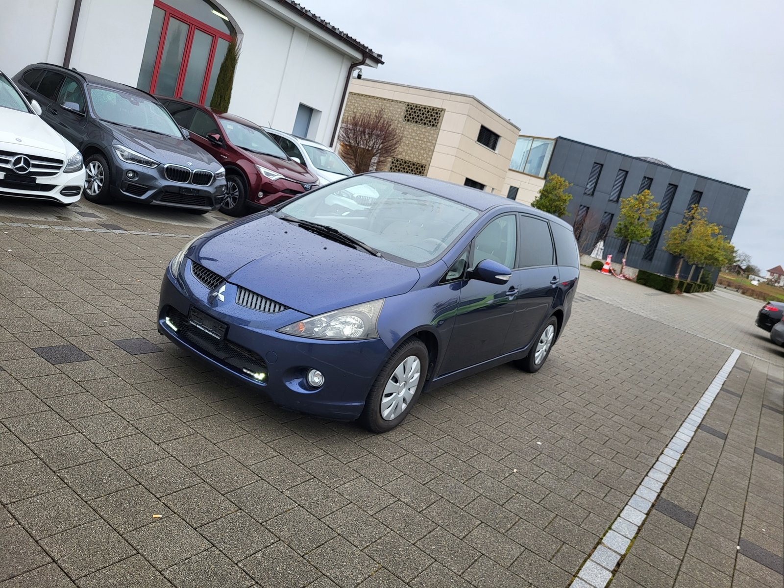 MITSUBISHI Grandis 2.4 16V Intense, Essence, Occasion / Utilisé, Manuelle - 4