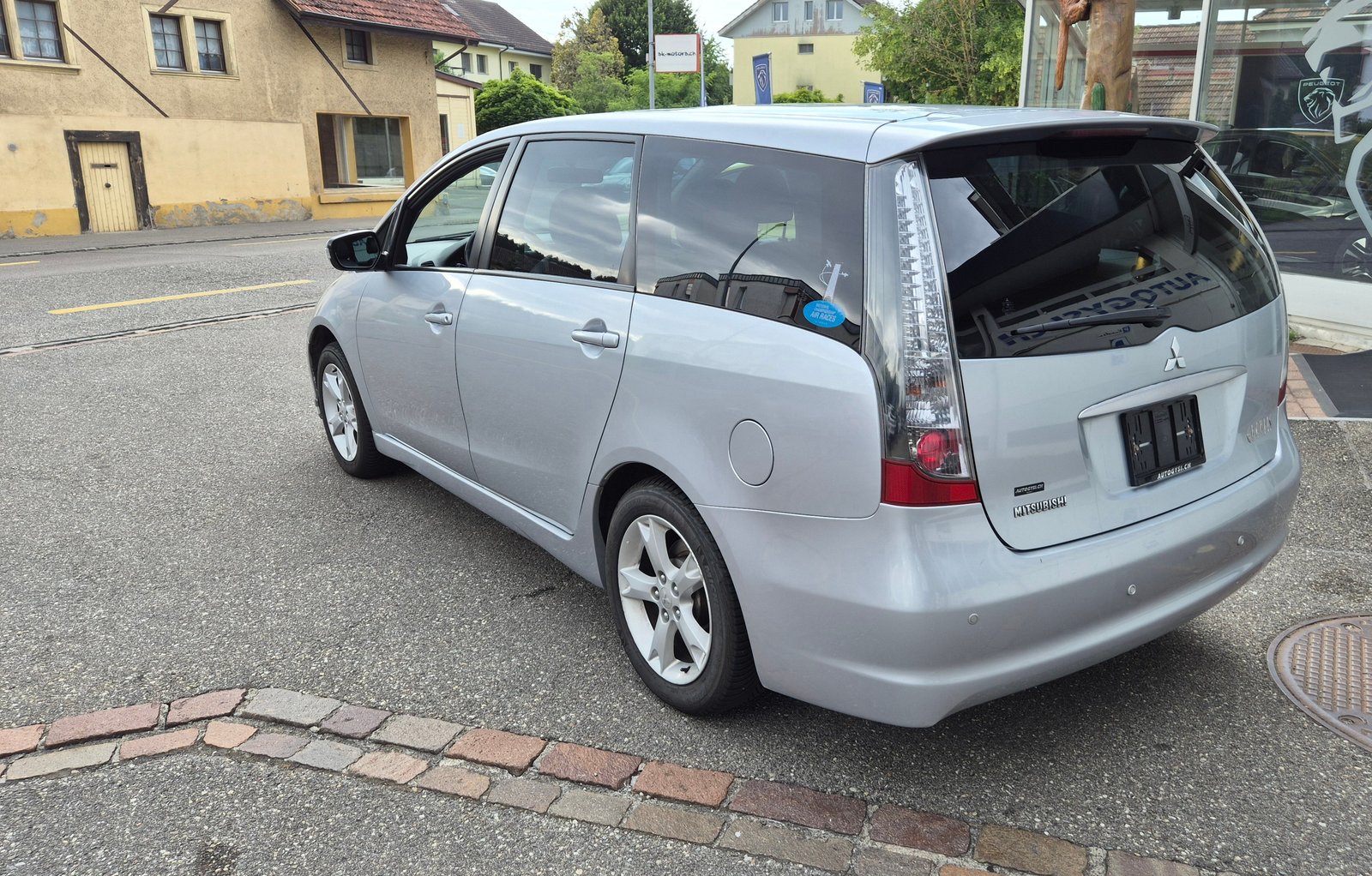 MITSUBISHI Grandis 2.4 16V Executive, Benzina, Occasioni / Usate, Automatico - 2