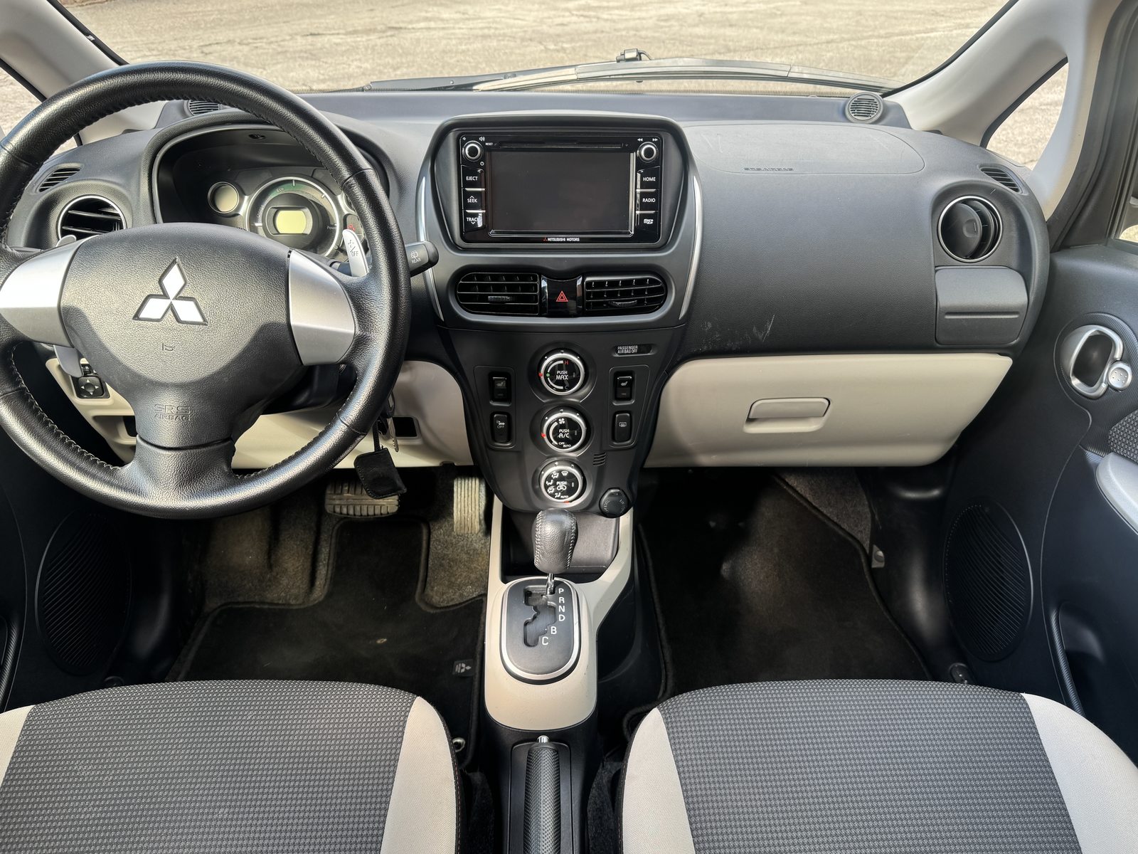 MITSUBISHI i-MiEV City Car Elektro Style, Elektro, Occasion / Gebraucht, Automatik - 7
