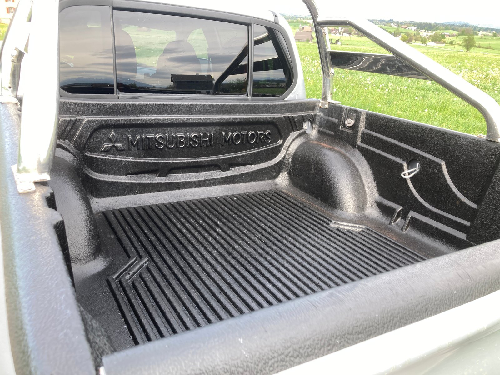 MITSUBISHI L 200 2.5 DID HP Jubilé 35 Double Cab, Diesel, Occasion / Gebraucht, Handschaltung - 7
