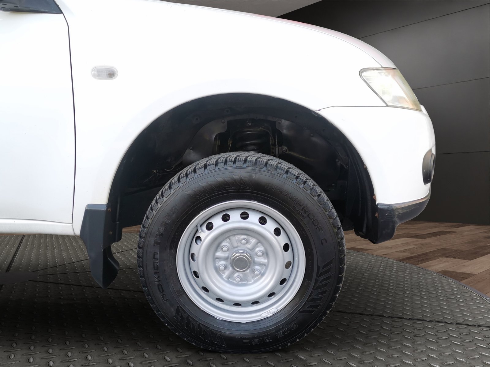 MITSUBISHI L 200 2.5 DID Invite Double Cab, Diesel, Occasion / Gebraucht, Handschaltung - 4