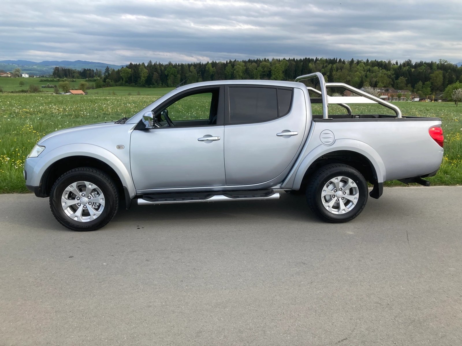MITSUBISHI L 200 2.5 DID HP Jubilé 35 Double Cab, Diesel, Occasion / Gebraucht, Handschaltung - 5