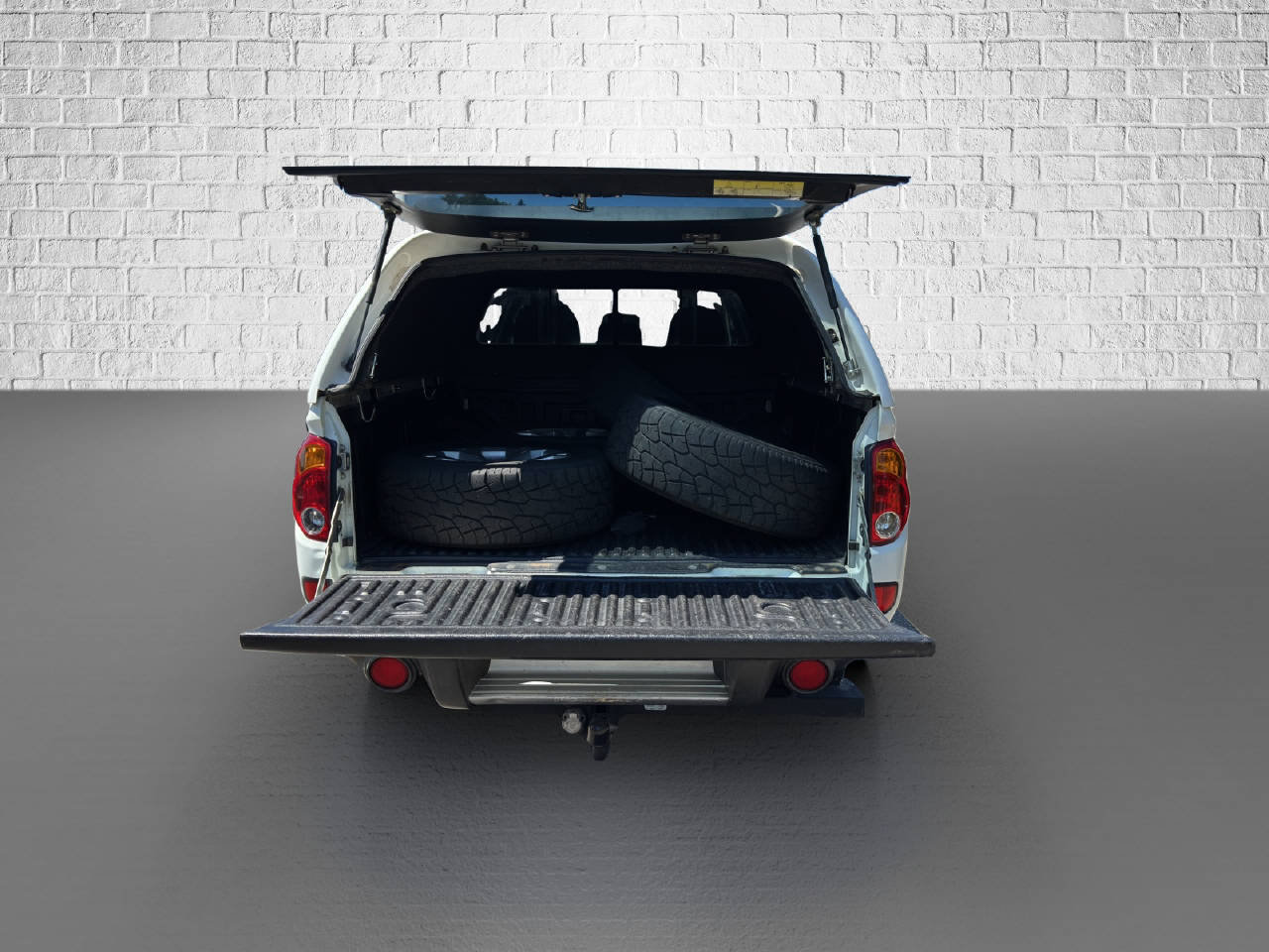 MITSUBISHI L200 Double Cab 2.5 DID HP iHT MT, Benzin, Occasion / Gebraucht, Handschaltung - 5