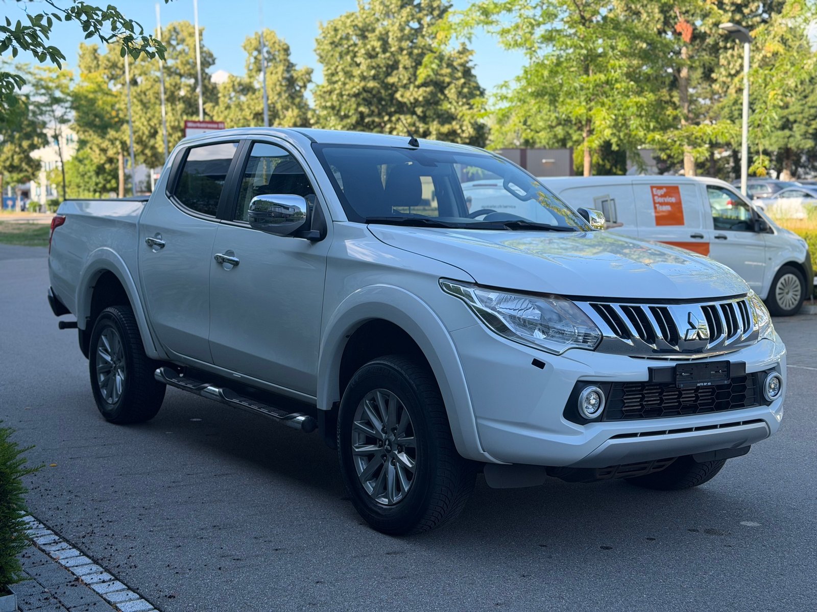 MITSUBISHI L 200 2.4 Style Double Cab, Diesel, Occasion / Utilisé, Manuelle - 4