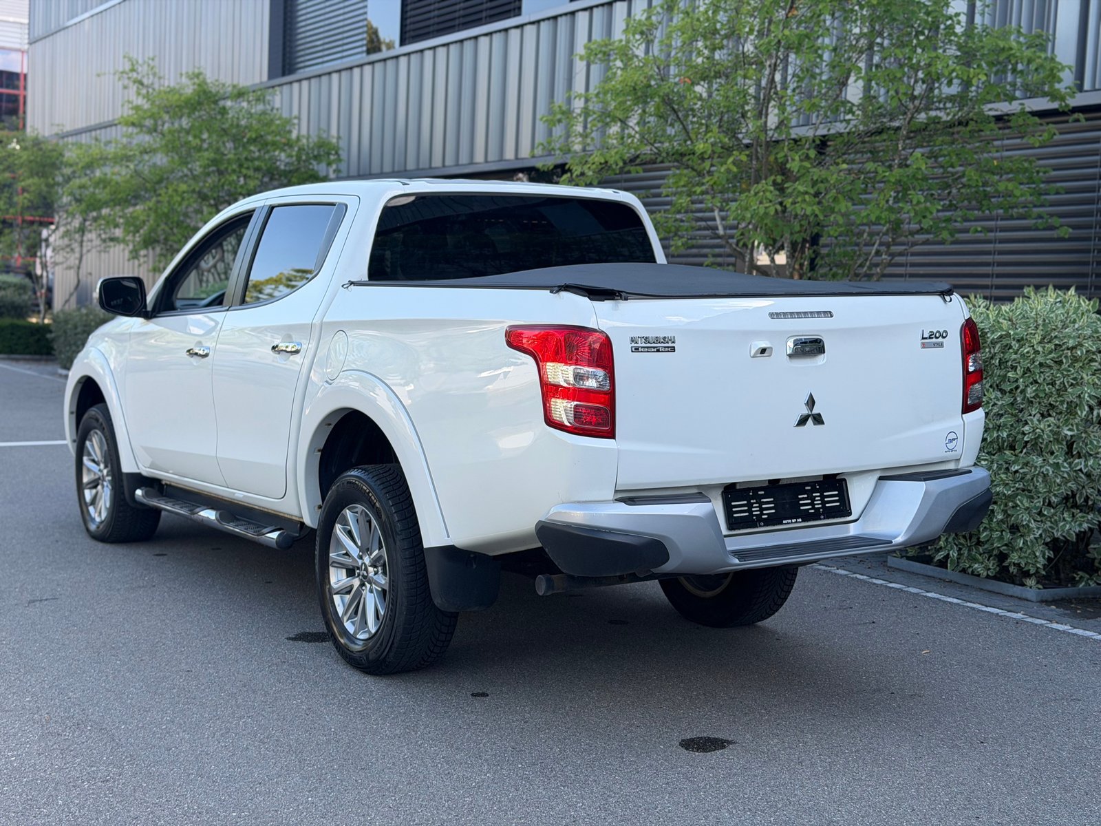 MITSUBISHI L 200 2.4 Style Double Cab, Diesel, Occasion / Utilisé, Manuelle - 5
