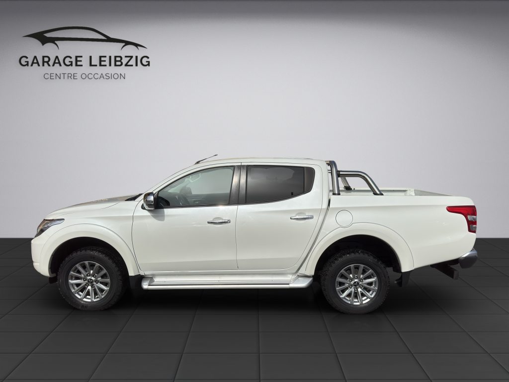 MITSUBISHI L200 D-Cab pick-up 2.4 DID 181 4x4 Style, Diesel, Occasioni / Usate, Automatico - 2