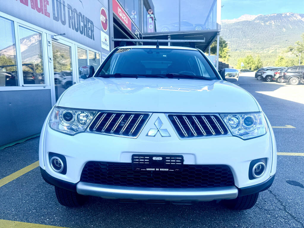 MITSUBISHI L200 D-Cab pick-up 2.5 DID HP 178 4x4 Intense, Diesel, Second hand / Used, Manual - 2