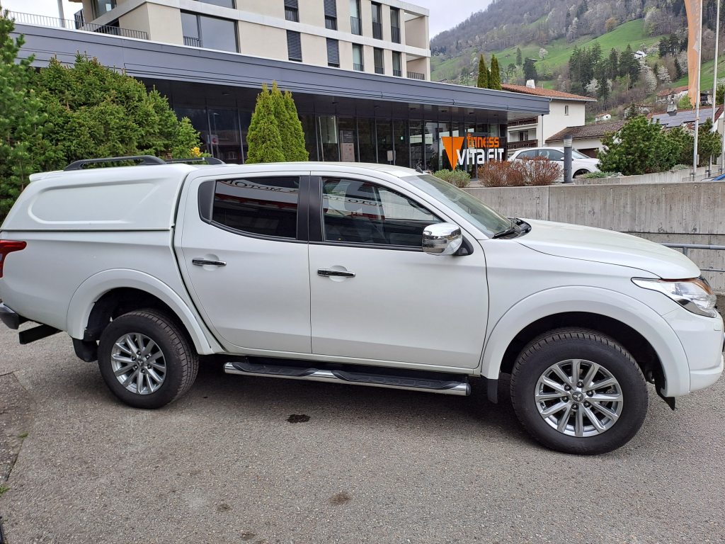 MITSUBISHI L200 2.4 DID 181 4x4 Style, Diesel, Occasion / Gebraucht, Automatik - 2