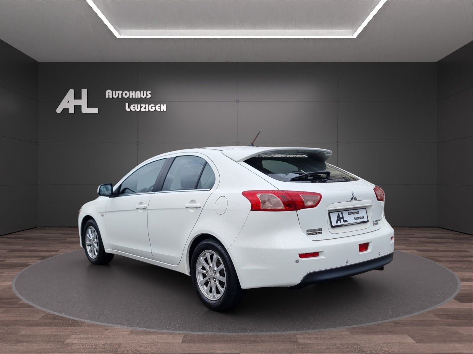MITSUBISHI Lancer Sportback 1.6 Jubilé35, Petrol, Second hand / Used, Manual - 4