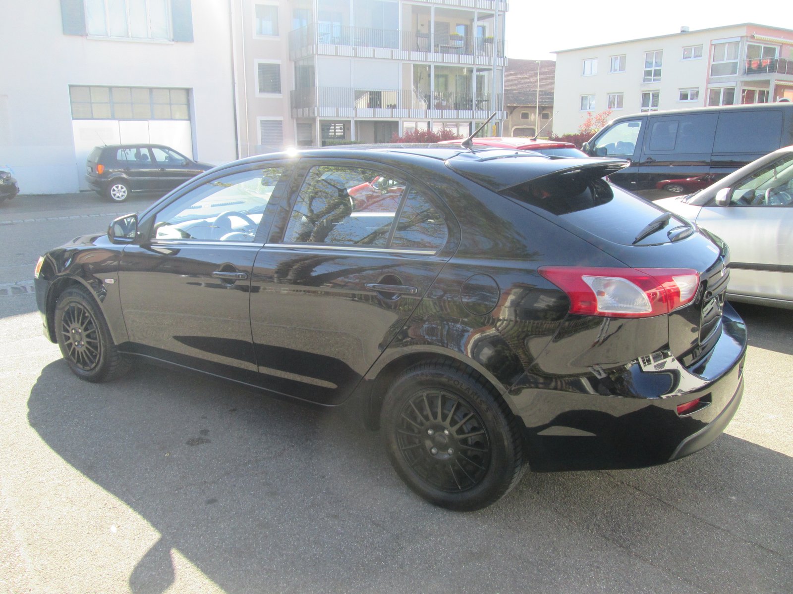 MITSUBISHI Lancer Sportback 1.8 Invite CVT, Benzin, Occasion / Gebraucht, Automatik - 3