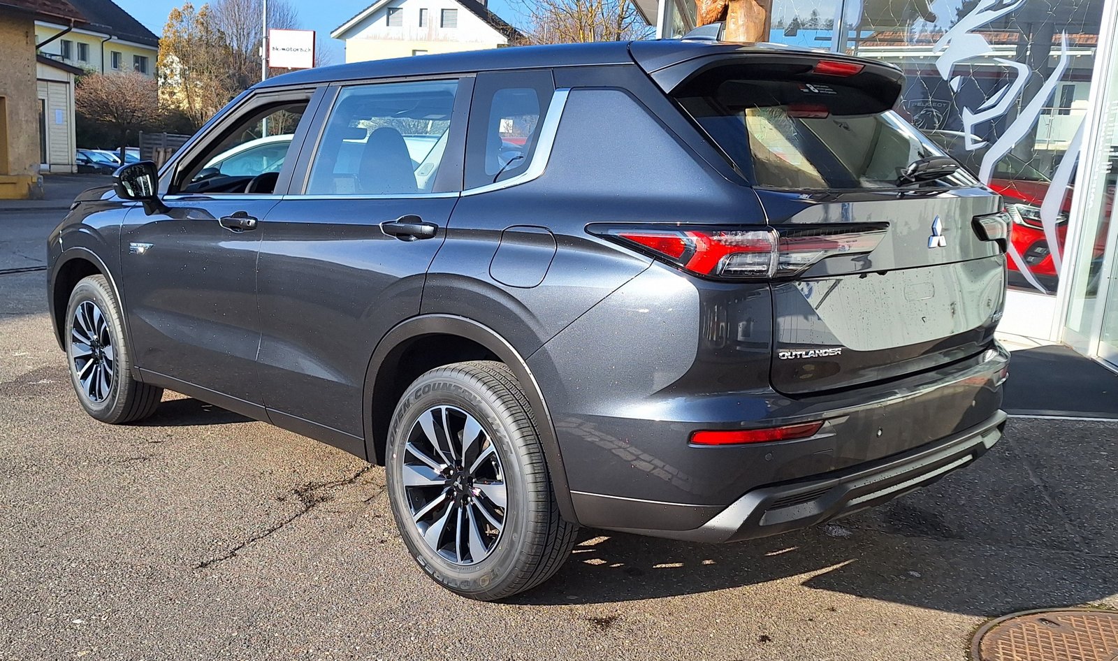 MITSUBISHI Outlander PHEV Inform Helvetia, Hybride Rechargeable Essence/Électricité, Voiture nouvelle, Automatique - 2