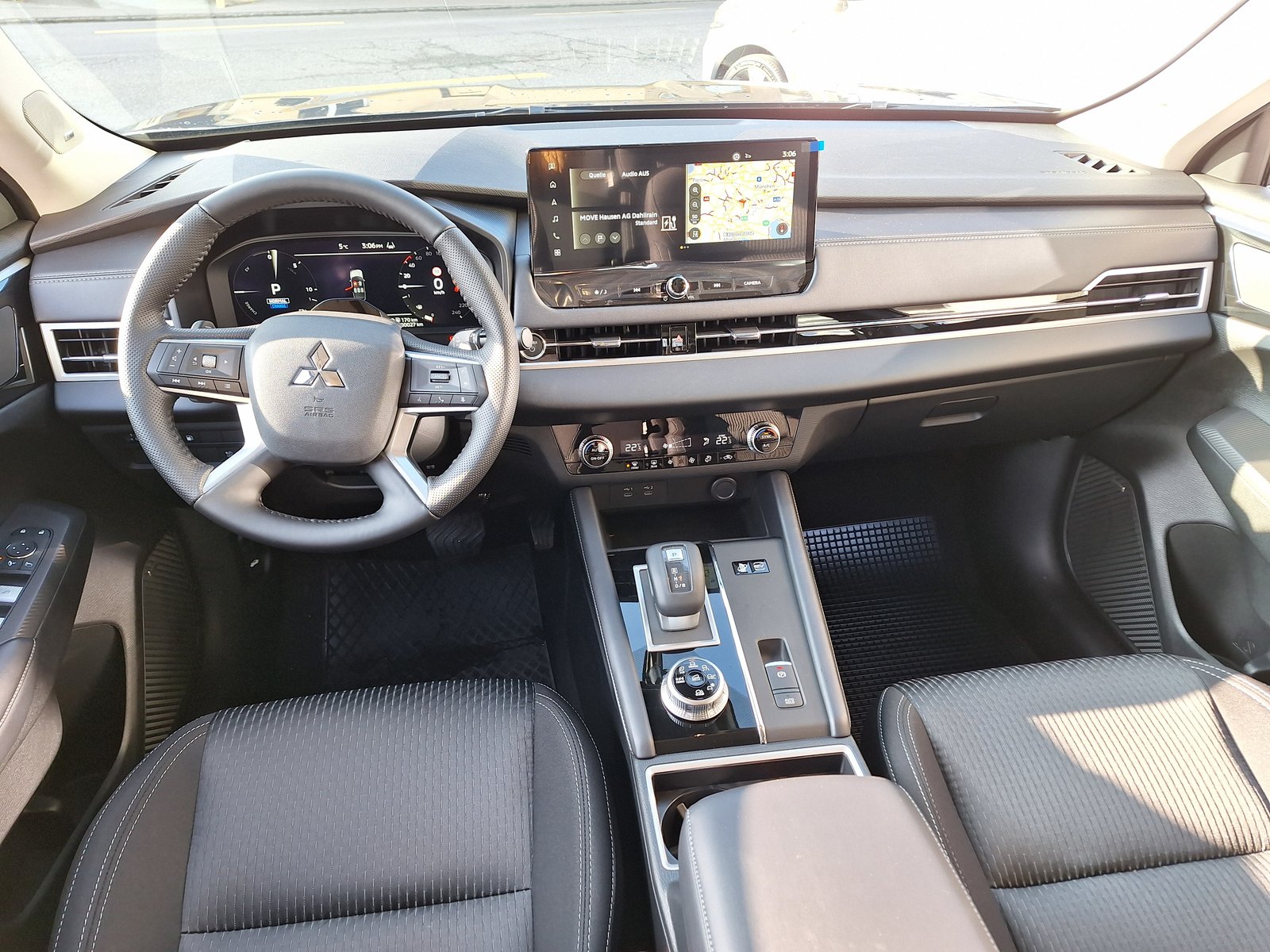 MITSUBISHI Outlander PHEV Inform Helvetia, Hybride Rechargeable Essence/Électricité, Voiture nouvelle, Automatique - 7