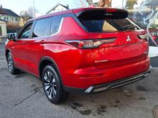 MITSUBISHI Outlander PHEV Invite Helvetia, Plug-in-Hybrid Benzina/Elettrica, Auto nuove, Automatico - 2