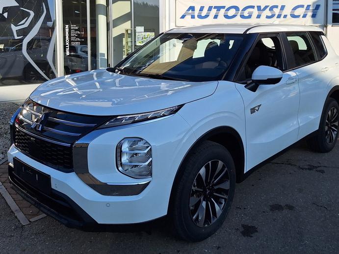MITSUBISHI Outlander 2.4 PHEV Invite 4WD Automatic, Plug-in-Hybrid Benzin/Elektro, Occasion / Gebraucht, Automatik
