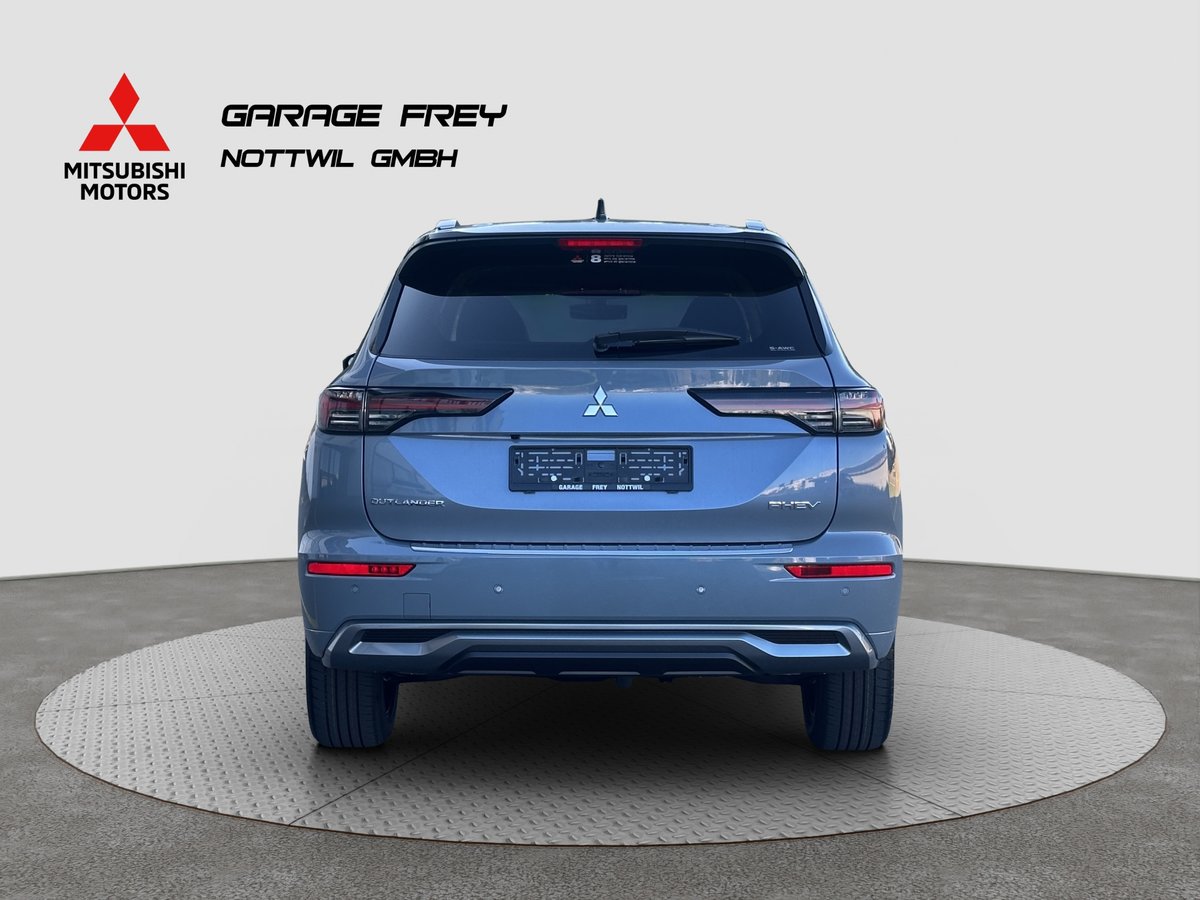 MITSUBISHI Outlander 2.4 PHEV Instyle 4WD Automatic, Plug-in-Hybrid Benzina/Elettrica, Auto dimostrativa, Automatico - 6