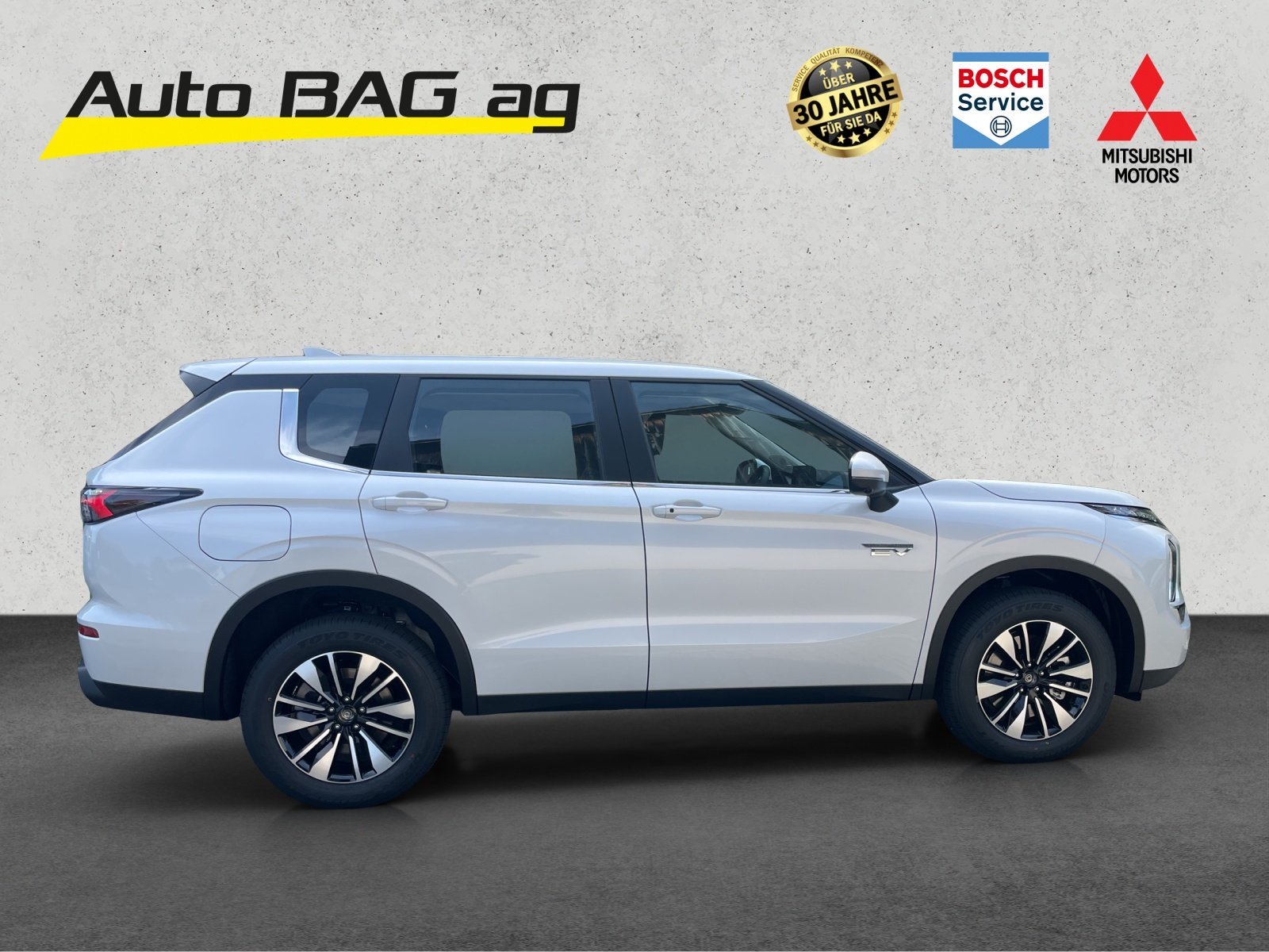 MITSUBISHI Outlander 2.4 PHEV Inform 4x4, Plug-in-Hybrid Benzin/Elektro, Neuwagen, Automatik - 6