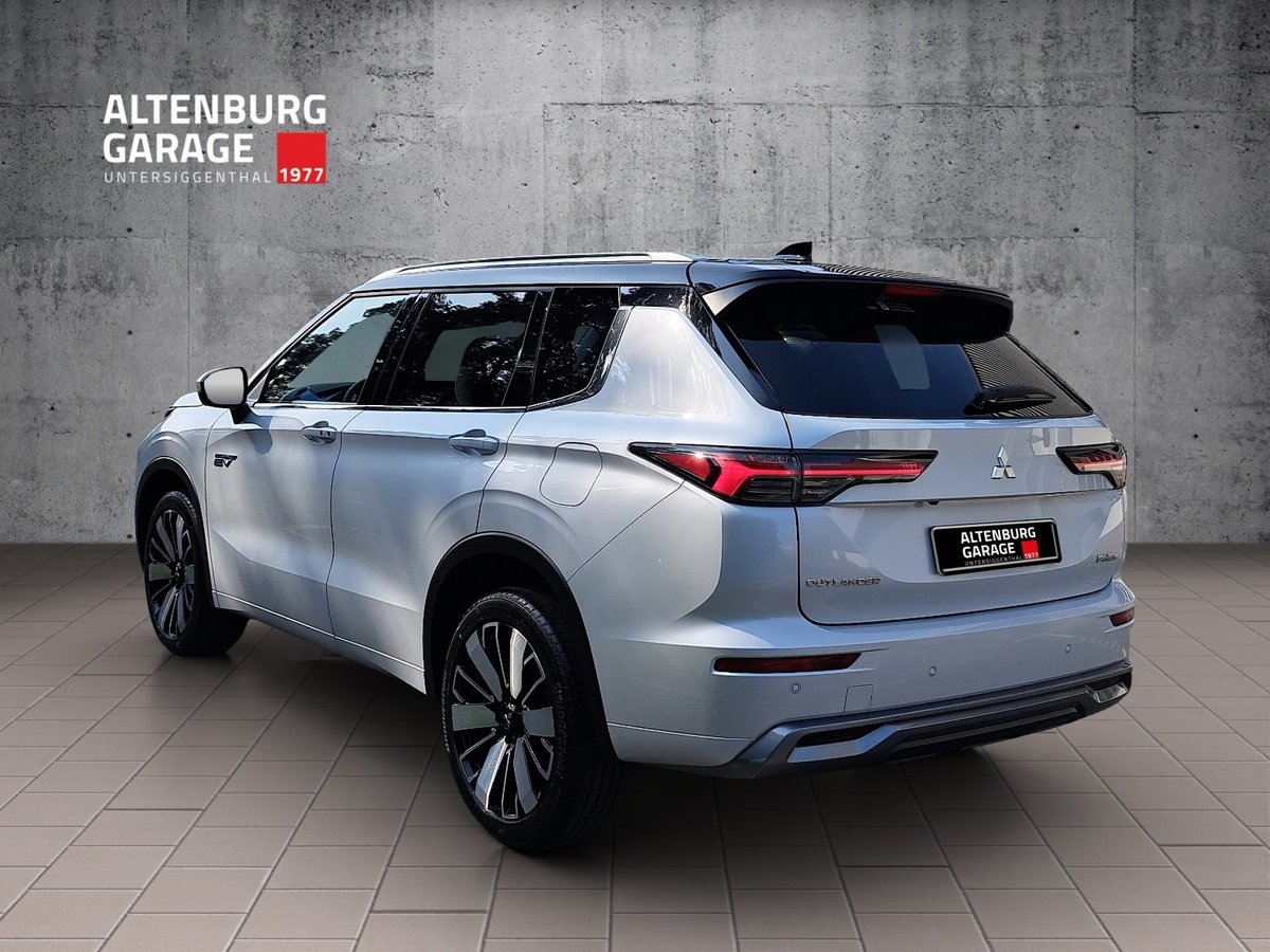 MITSUBISHI Outlander 2.4 PHEV Instyle 4x4, Hybride Rechargeable Essence/Électricité, Voiture nouvelle, Automatique - 3