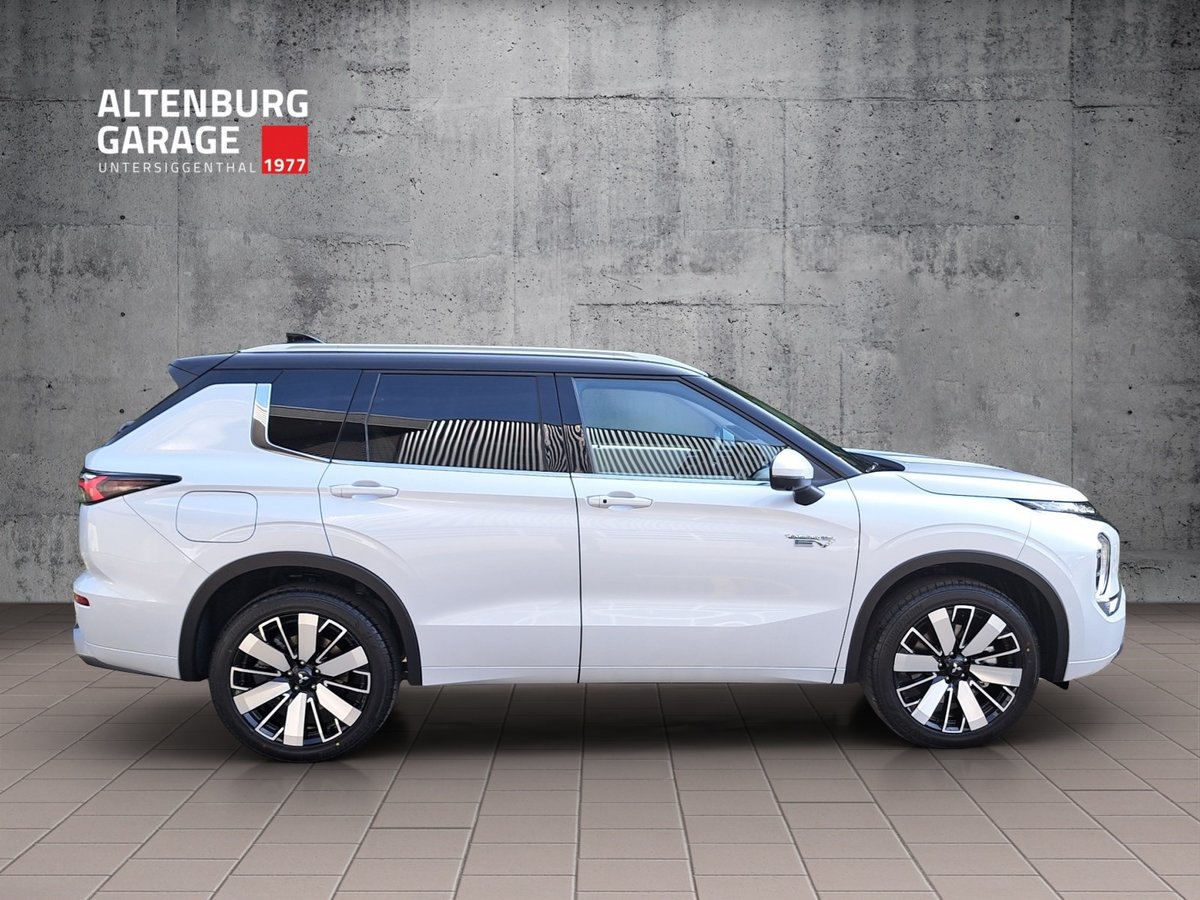 MITSUBISHI Outlander 2.4 PHEV Instyle 4x4, Hybride Rechargeable Essence/Électricité, Voiture nouvelle, Automatique - 6