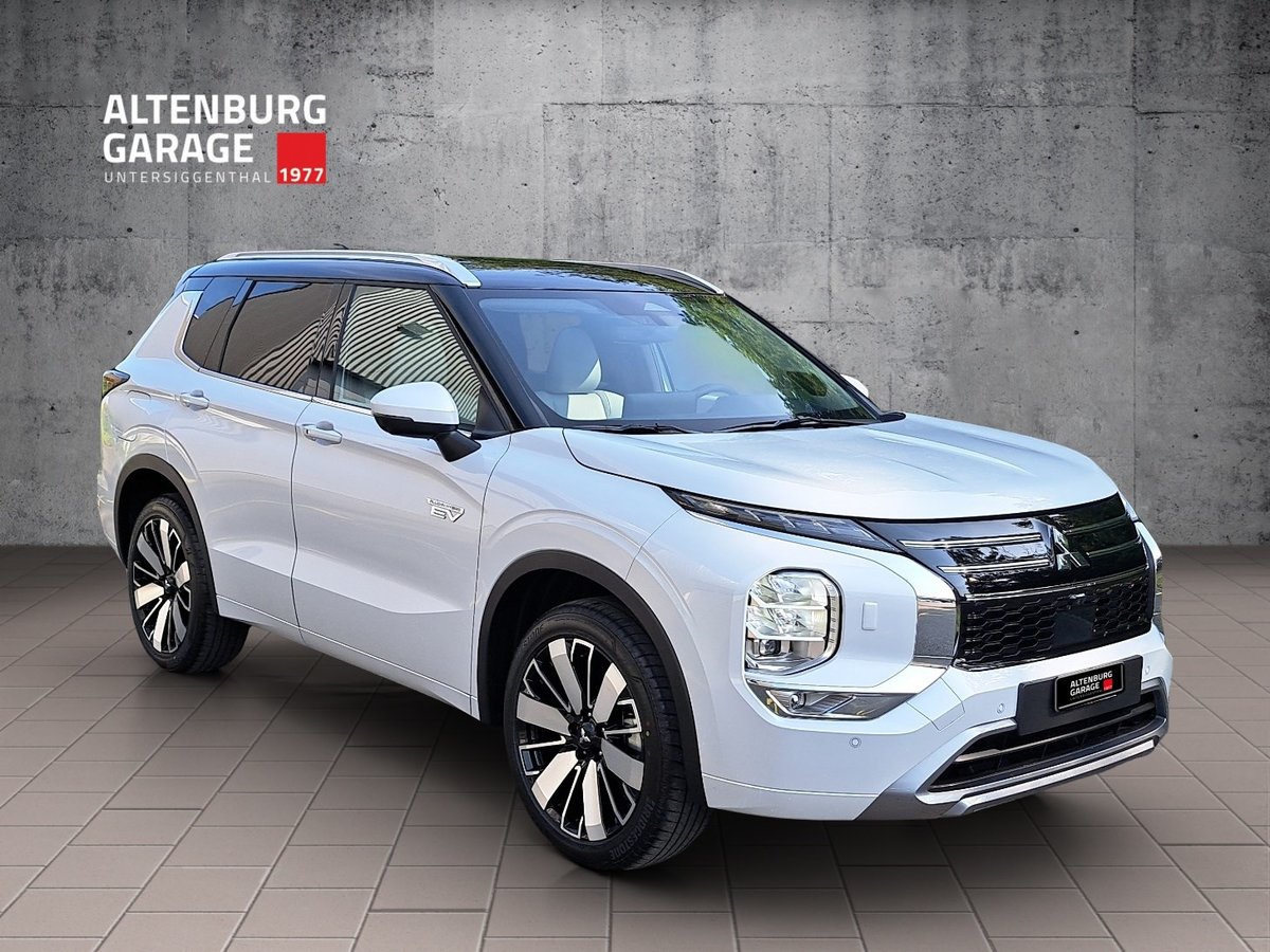 MITSUBISHI Outlander 2.4 PHEV Instyle 4x4, Hybride Rechargeable Essence/Électricité, Voiture nouvelle, Automatique - 7