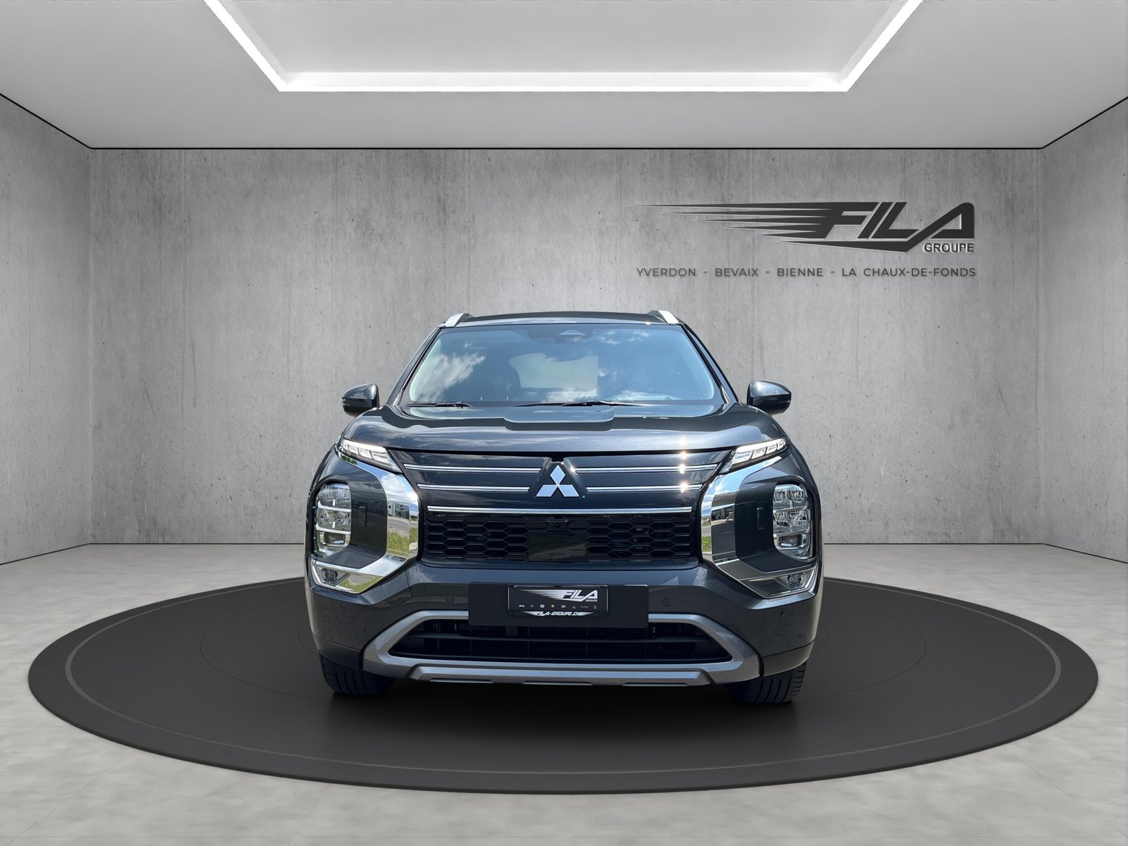 MITSUBISHI OUTLANDER 2.4 PHEV Intense 4x4, Plug-in-Hybrid Benzin/Elektro, Neuwagen, Automatik - 3