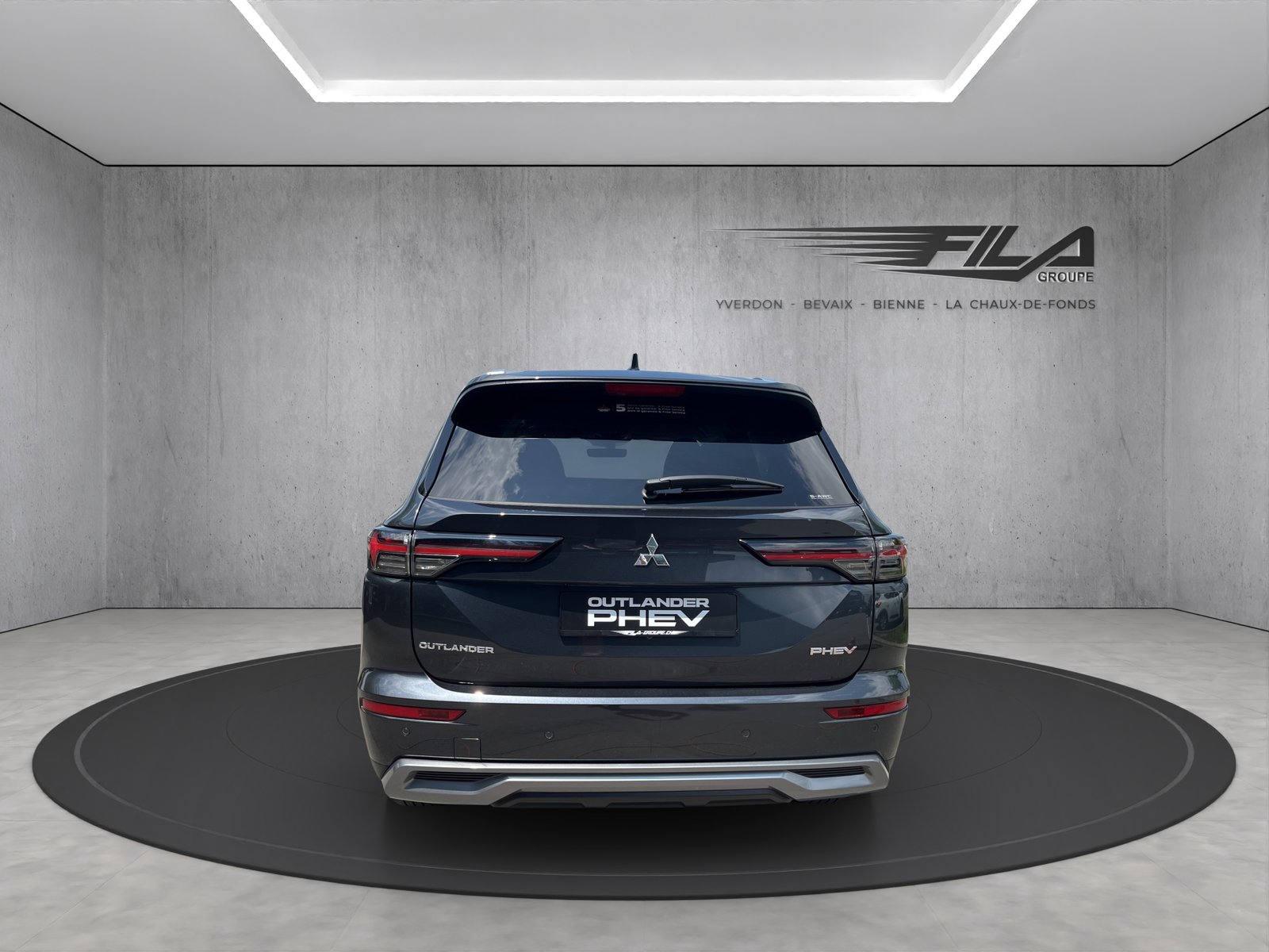 MITSUBISHI OUTLANDER 2.4 PHEV Intense 4x4, Plug-in-Hybrid Benzin/Elektro, Neuwagen, Automatik - 5