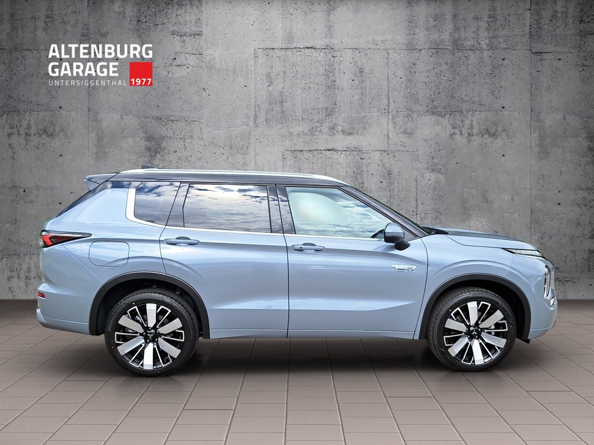 MITSUBISHI Outlander 2.4 PHEV Instyle 4x4, Plug-in-Hybrid Benzina/Elettrica, Auto nuove, Automatico - 6