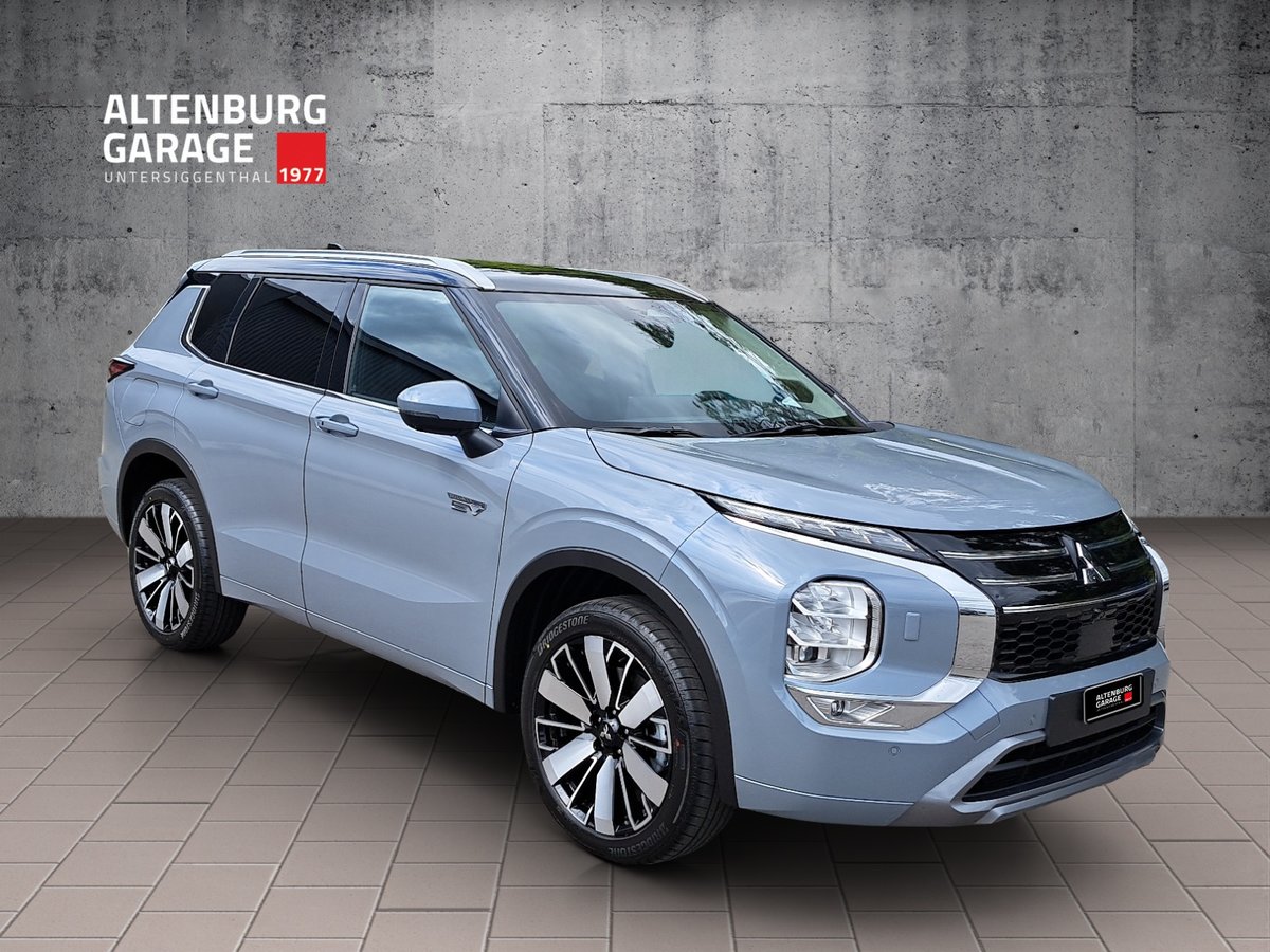 MITSUBISHI Outlander 2.4 PHEV Instyle 4x4, Plug-in-Hybrid Benzina/Elettrica, Auto nuove, Automatico - 7