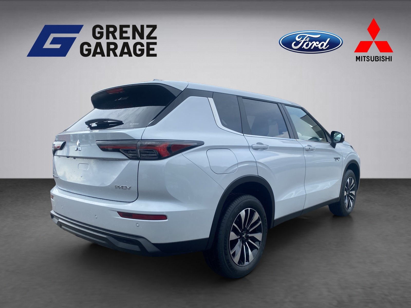 MITSUBISHI Outlander 2.4 PHEV Invite 4x4, Plug-in-Hybrid Benzin/Elektro, Neuwagen, Automatik - 6