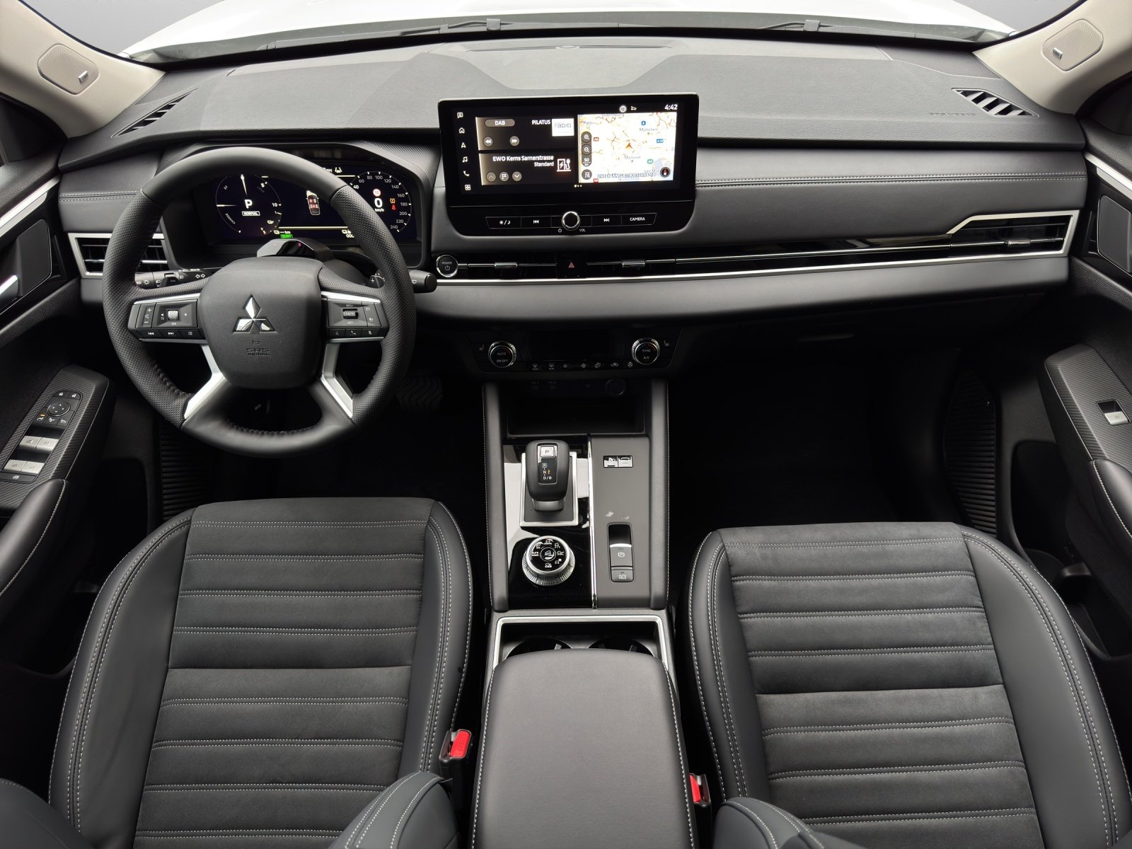 MITSUBISHI Outlander 2.4 PHEV Invite 4x4, Hybride Rechargeable Essence/Électricité, Voiture nouvelle, Automatique - 6