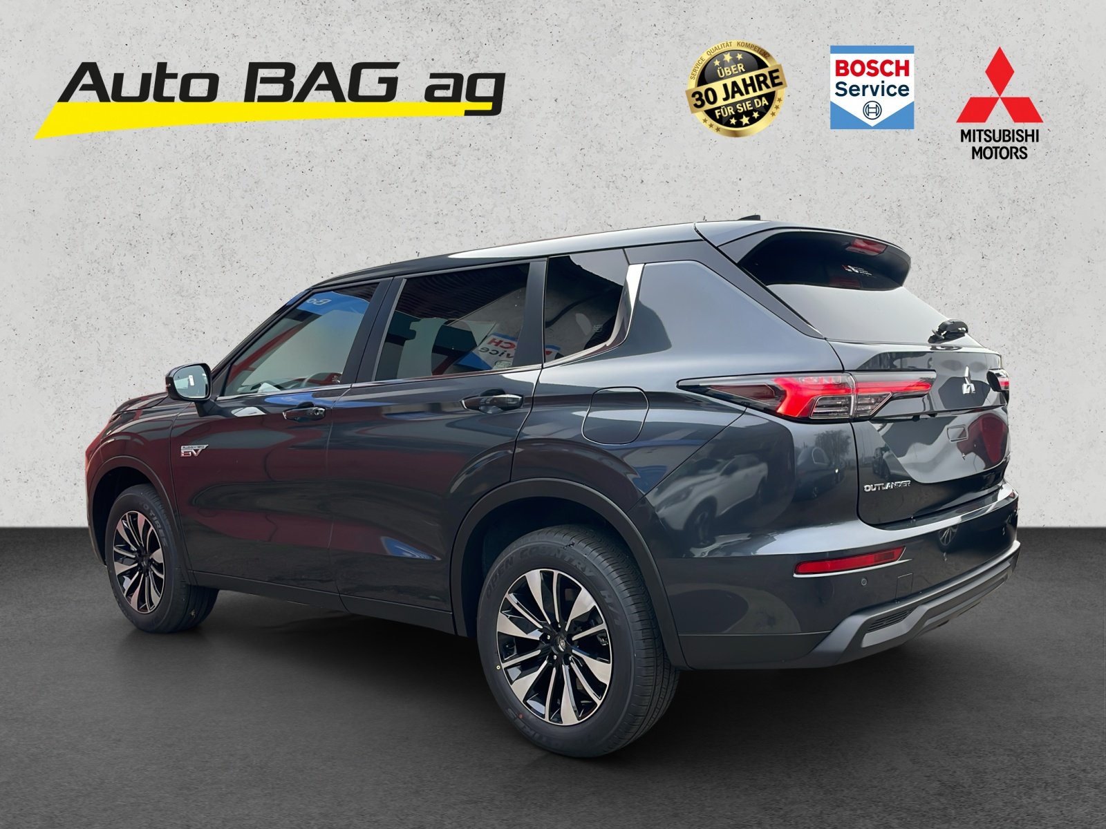 MITSUBISHI Outlander 2.4 PHEV Invite 4x4, Plug-in-Hybrid Benzina/Elettrica, Auto nuove, Automatico - 3