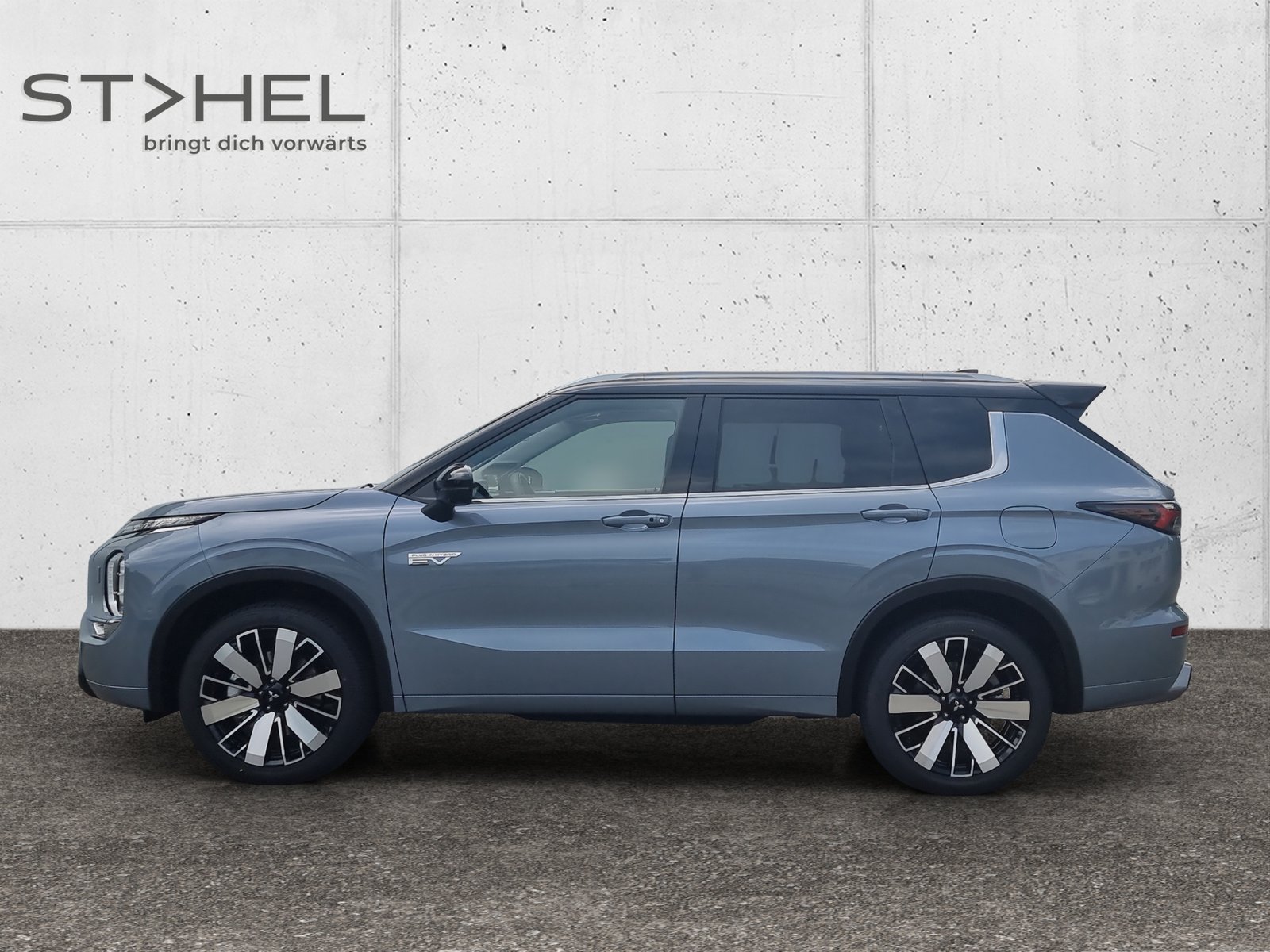 MITSUBISHI Outlander 2.4 PHEV Instyle 4x4 Blackline, Plug-in-Hybrid Benzina/Elettrica, Auto nuove, Automatico - 2