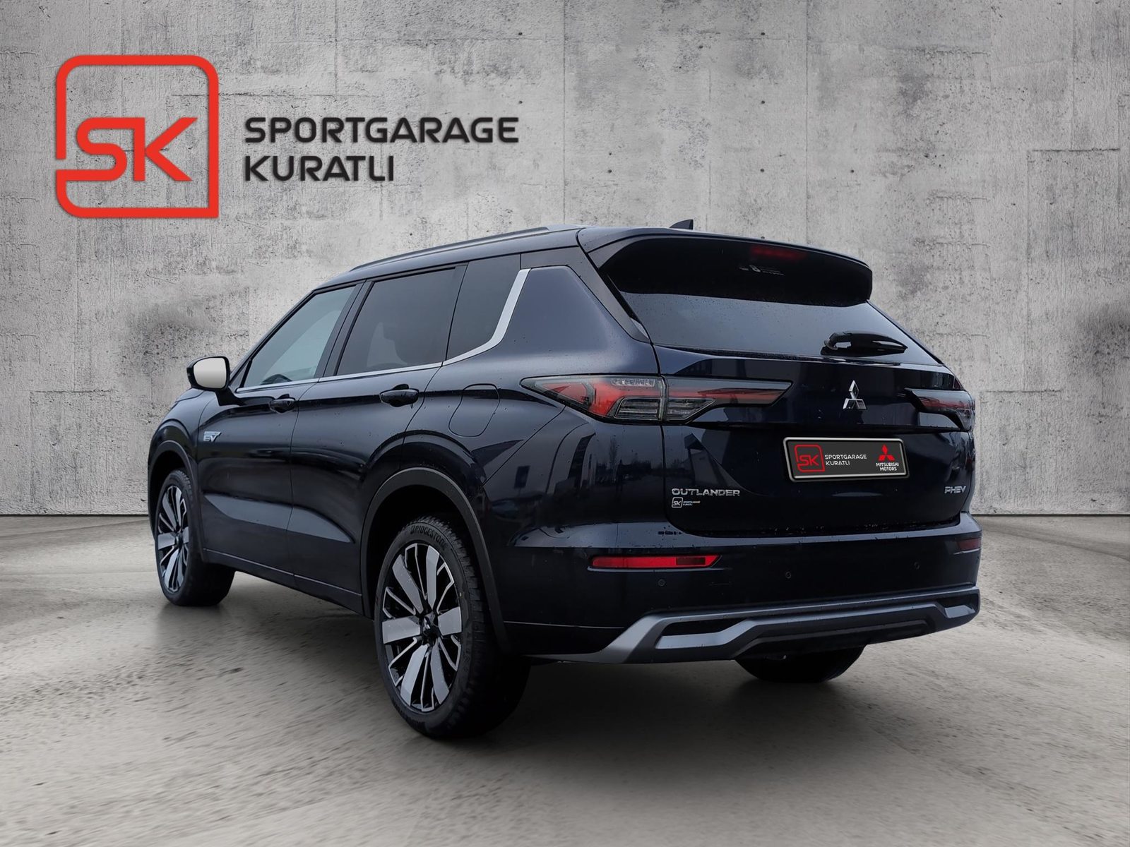 MITSUBISHI Outlander 2.4 PHEV Instyle 4x4 Edition, Plug-in-Hybrid Benzin/Elektro, Neuwagen, Automatik - 3