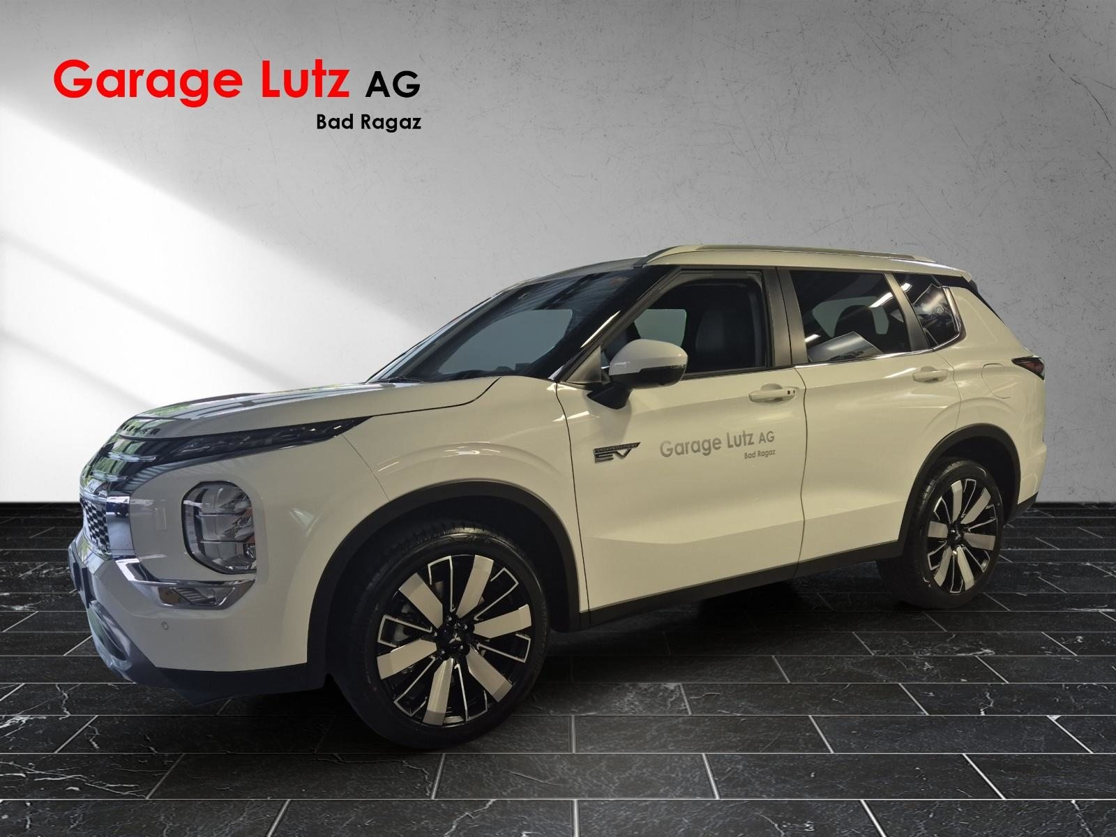MITSUBISHI Outlander 2.4 PHEV Intense 4x4, Plug-in-Hybrid Benzina/Elettrica, Auto nuove, Automatico - 2