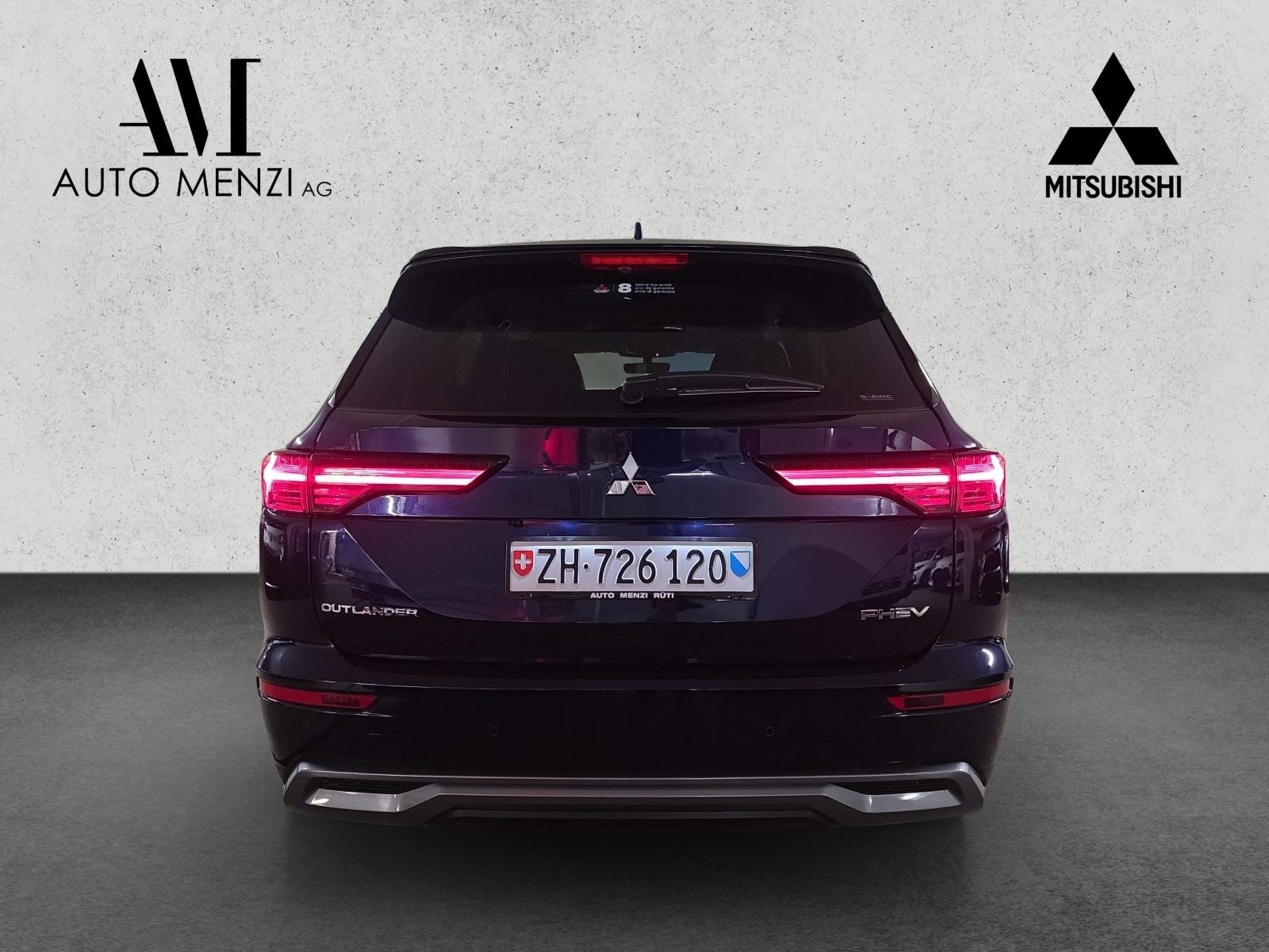 MITSUBISHI Outlander 2.4 PHEV Intense 4x4, Plug-in-Hybrid Benzin/Elektro, Neuwagen, Automatik - 4