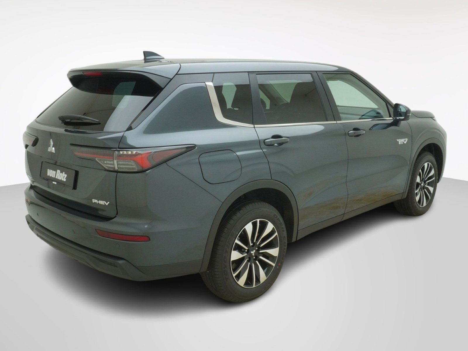 MITSUBISHI Outlander 2.4 PHEV Invite 4x4, Plug-in-Hybrid Benzin/Elektro, Neuwagen, Automatik - 5