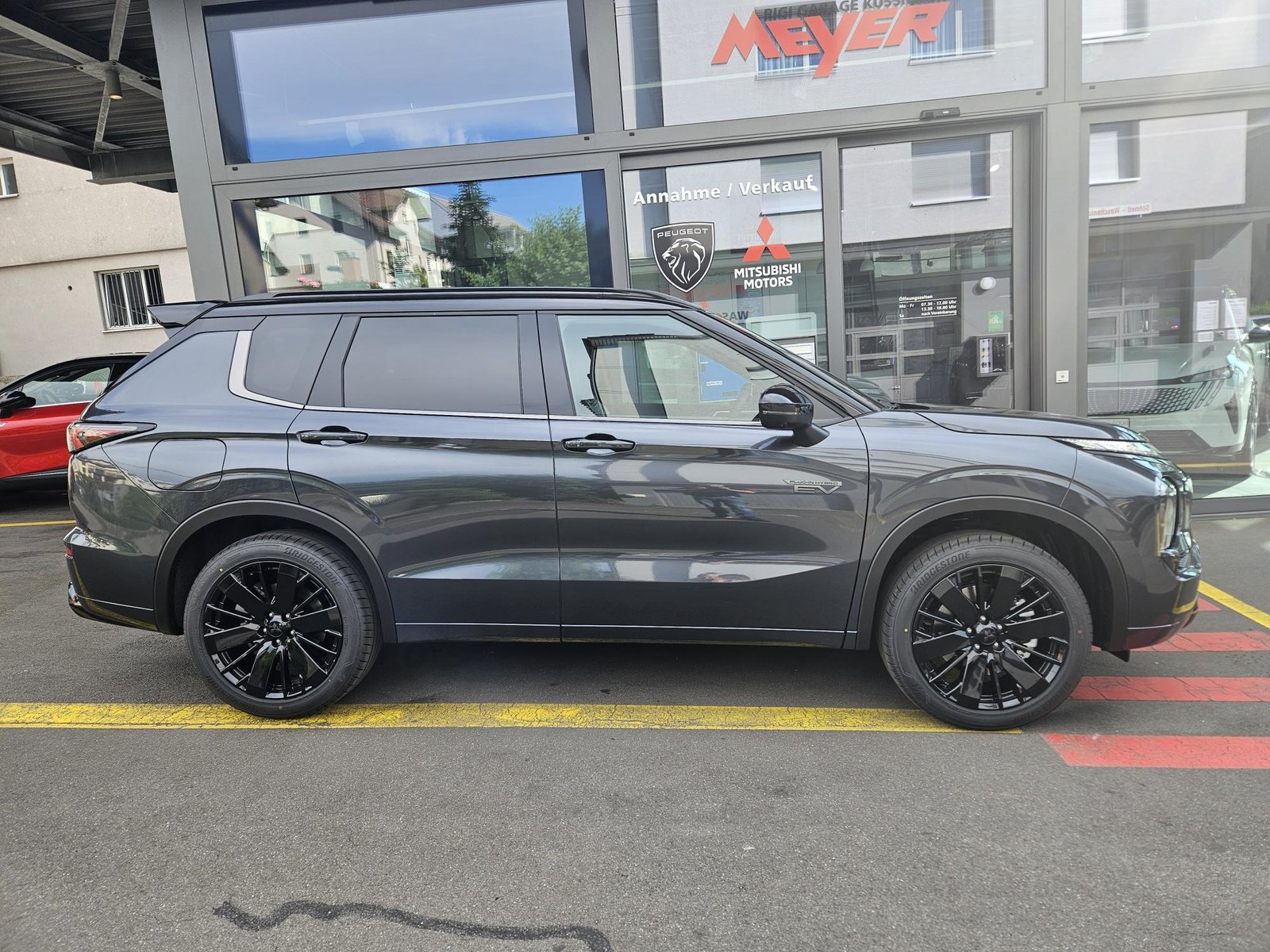 MITSUBISHI Outlander 2.4 PHEV Sport 4x4
