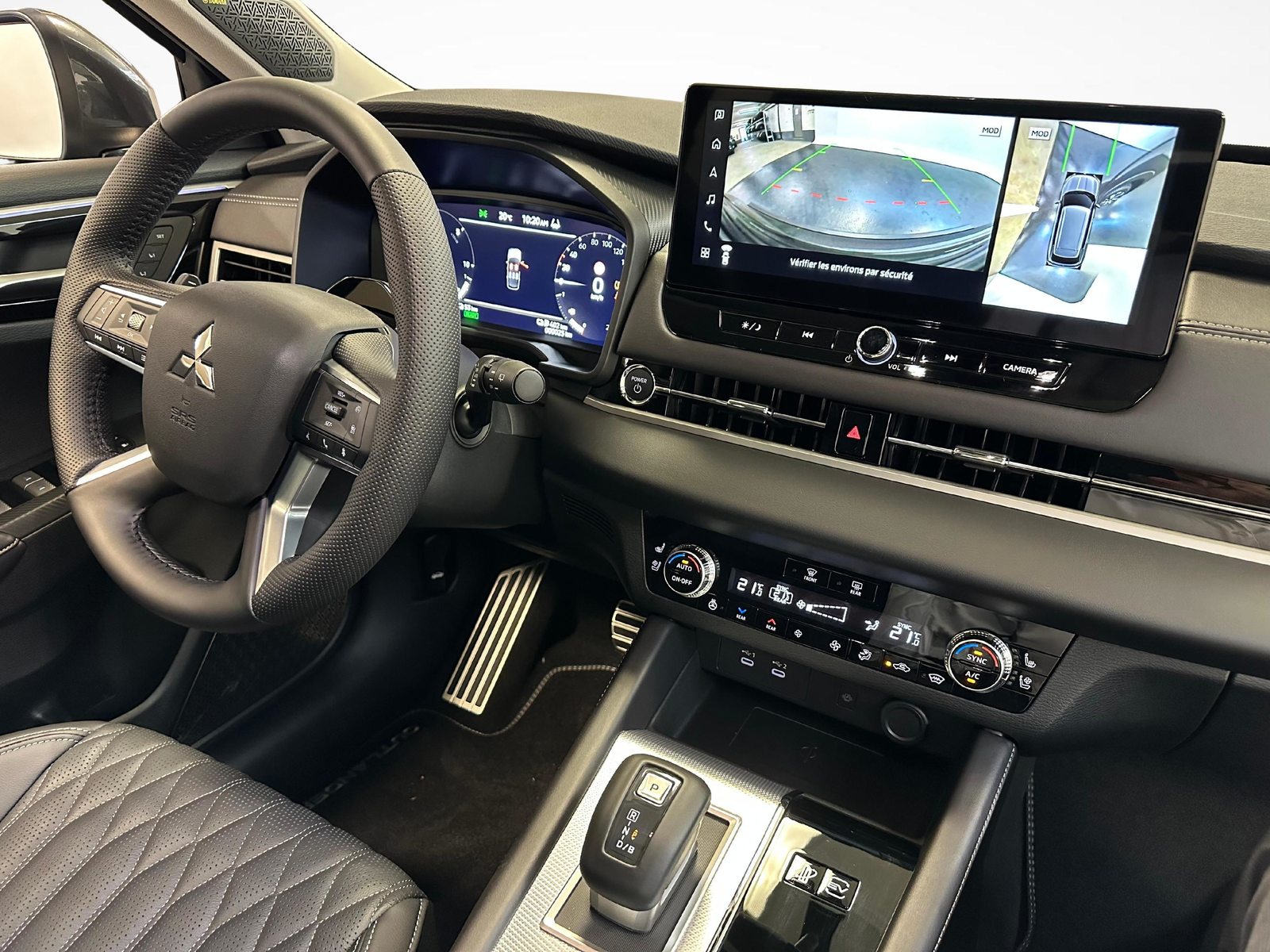 MITSUBISHI Outlander 2.4 PHEV Instyle 4x4, Plug-in-Hybrid Petrol/Electric, New car, Automatic - 6