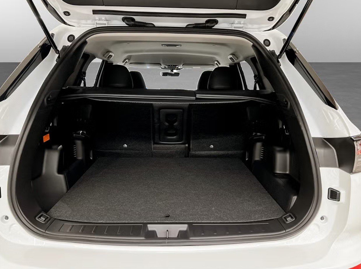 MITSUBISHI Outlander PHEV Invite 4WD Automatic, Plug-in-Hybrid Benzina/Elettrica, Auto nuove, Automatico - 4