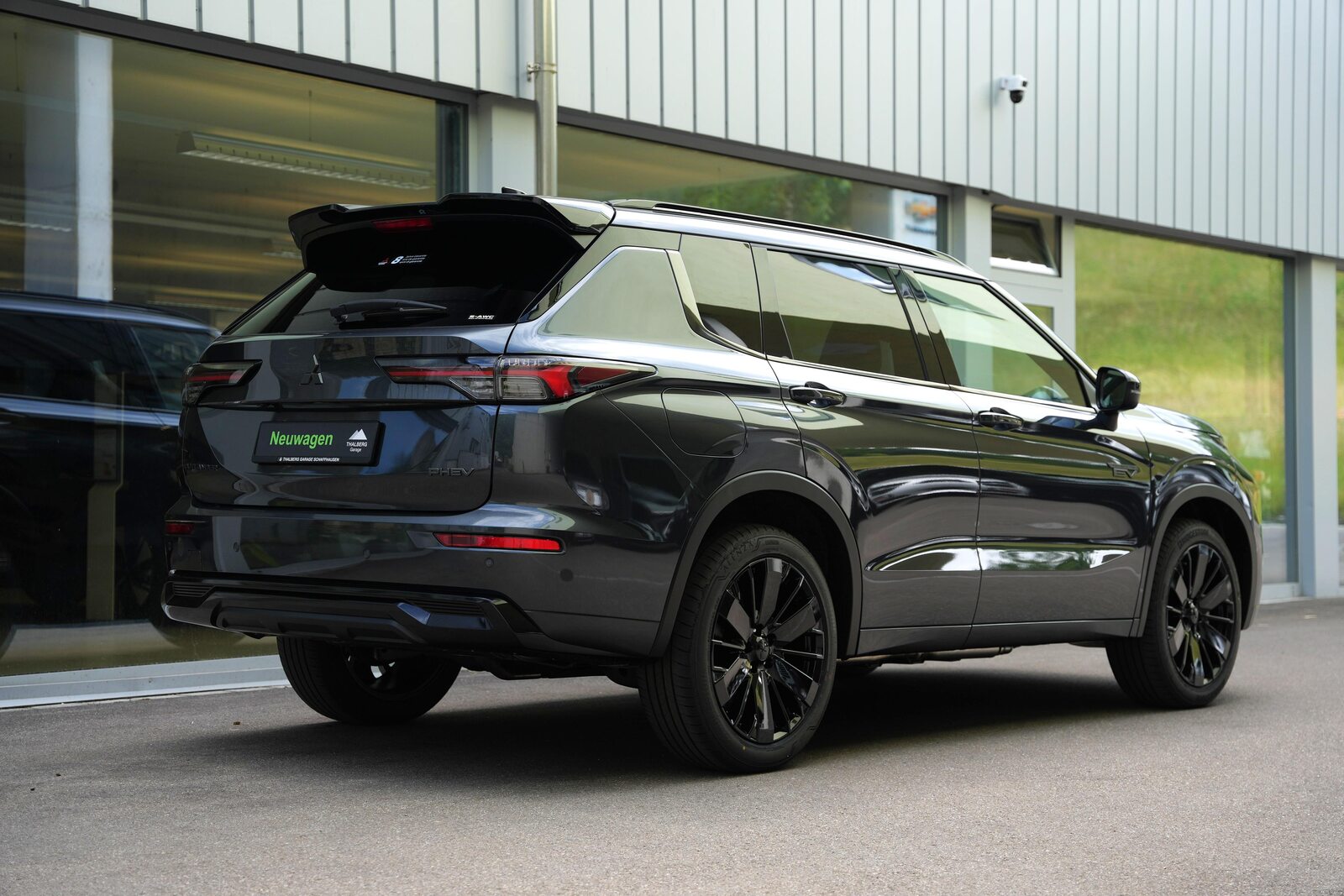 MITSUBISHI Outlander 2.4 PHEV Sport 4x4, Plug-in-Hybrid Petrol/Electric, New car, Automatic - 3