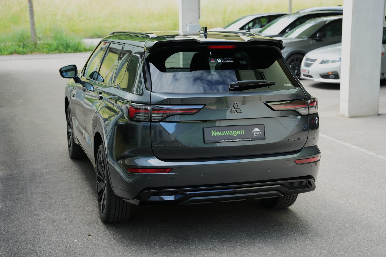 MITSUBISHI Outlander 2.4 PHEV Sport 4x4, Plug-in-Hybrid Petrol/Electric, New car, Automatic - 4
